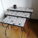 Tables gigognes