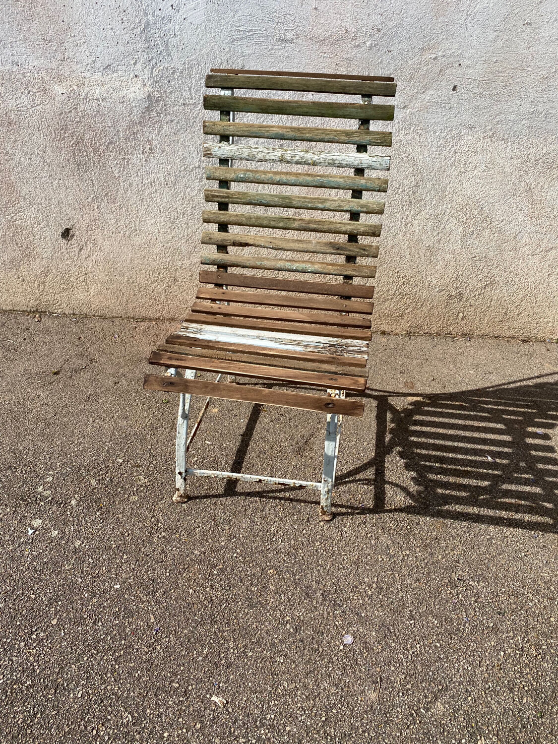 Slatted garden chair