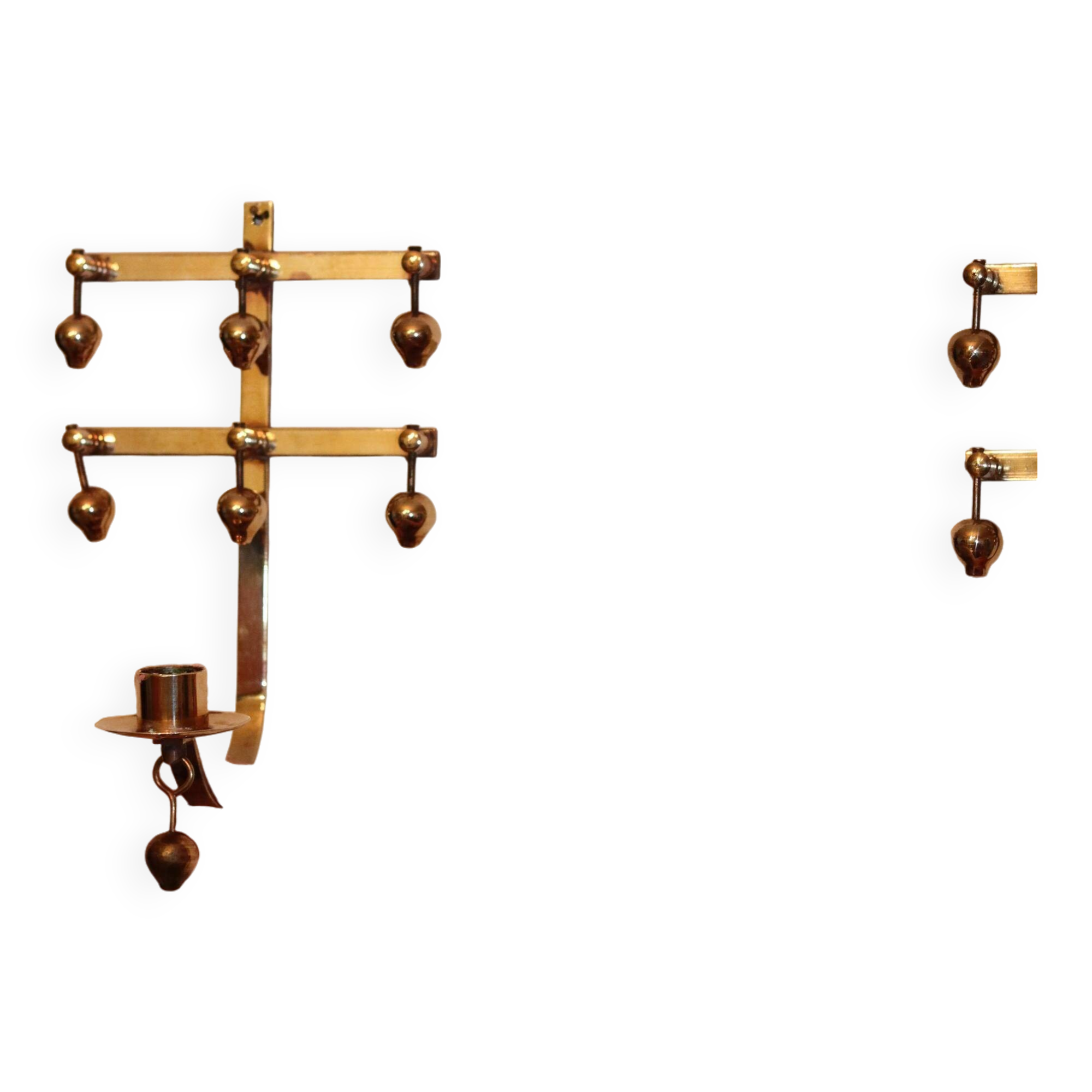 Paire d'appliques suédoises en laiton du milieu du siècle par Kee Mora