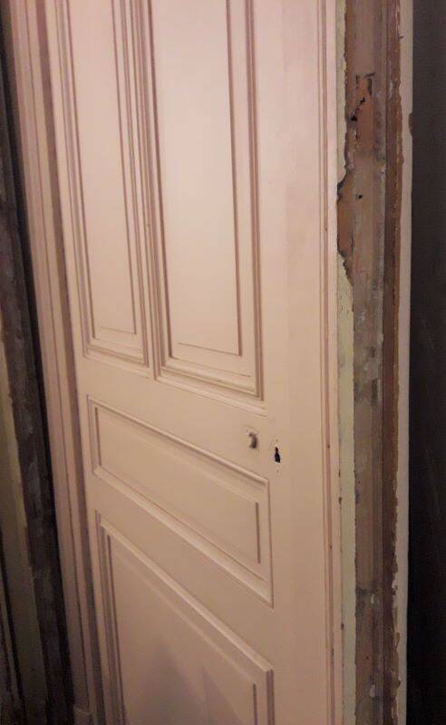 Haussmannian door 83x220 with old glazed transom frame 102x300 chassis