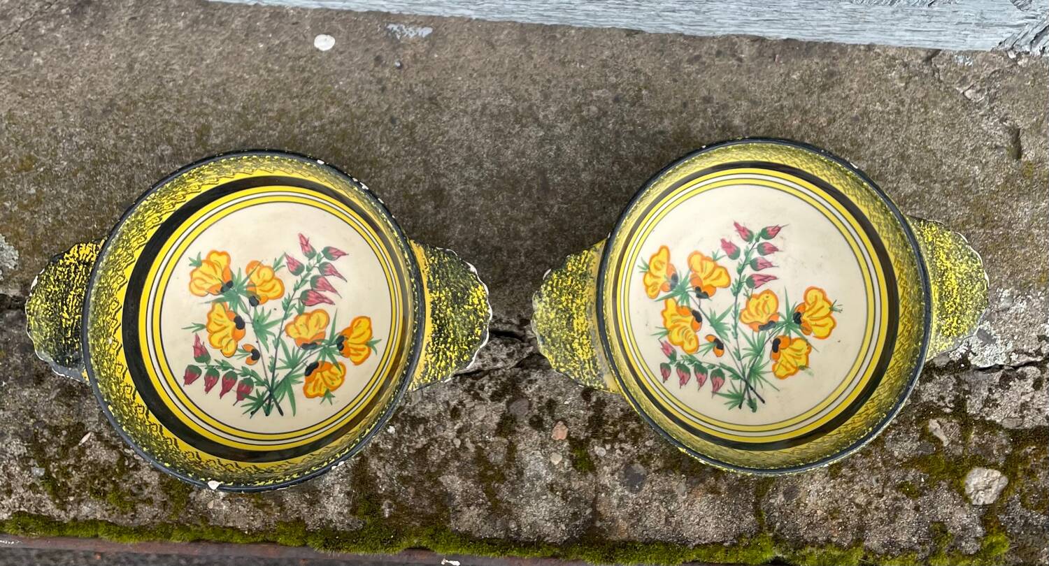 Henriot Quimper France bowl with ear handles
