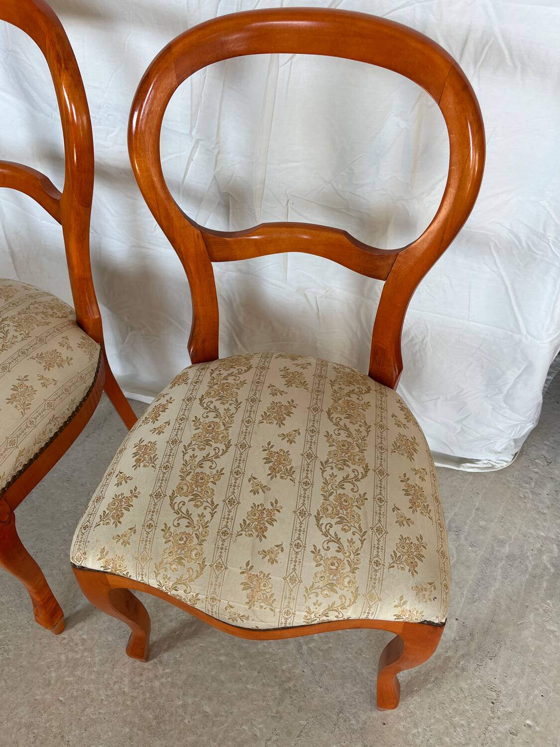2 upholstered hot air balloon chairs