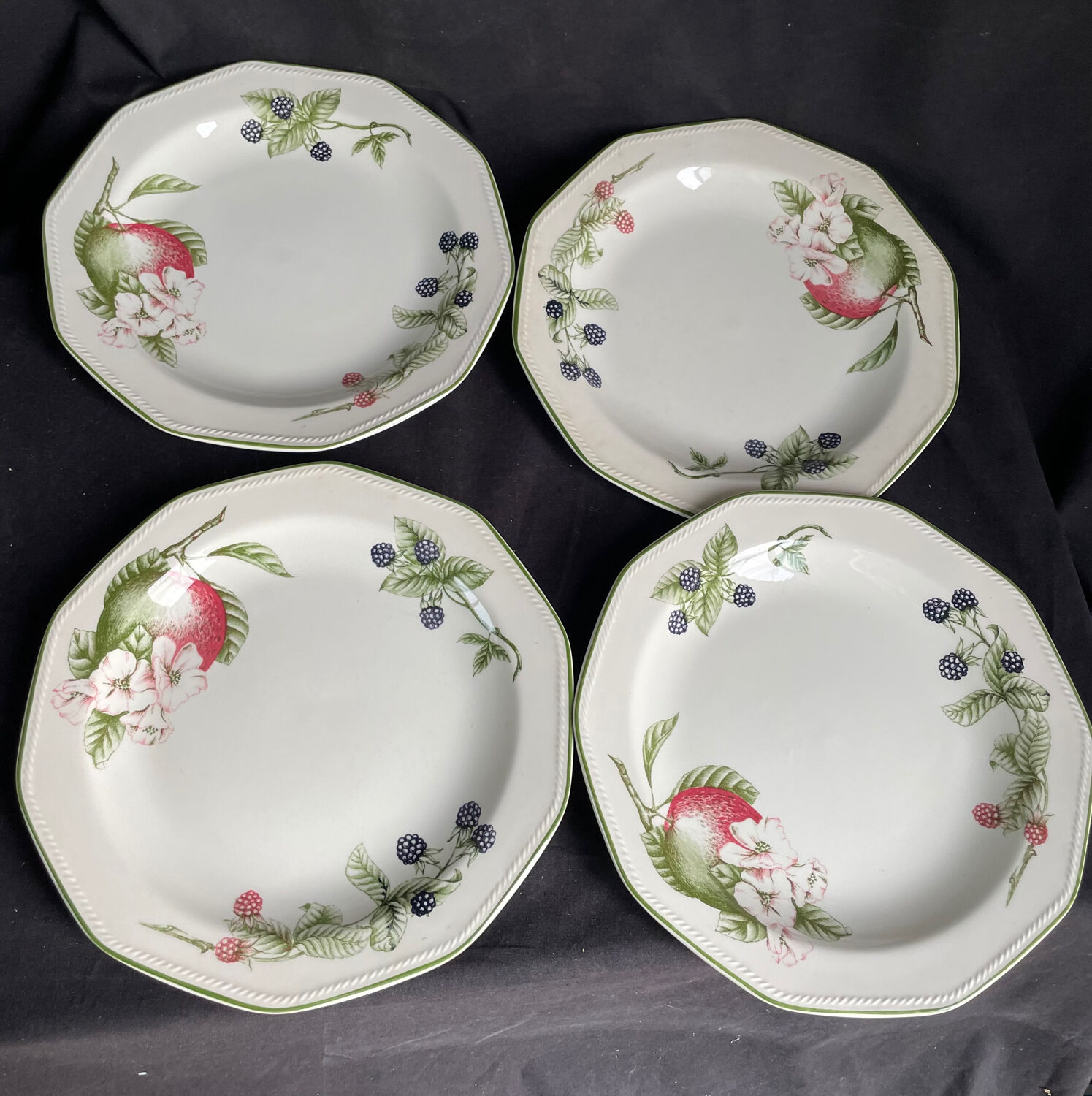 4 plates Churchill England
