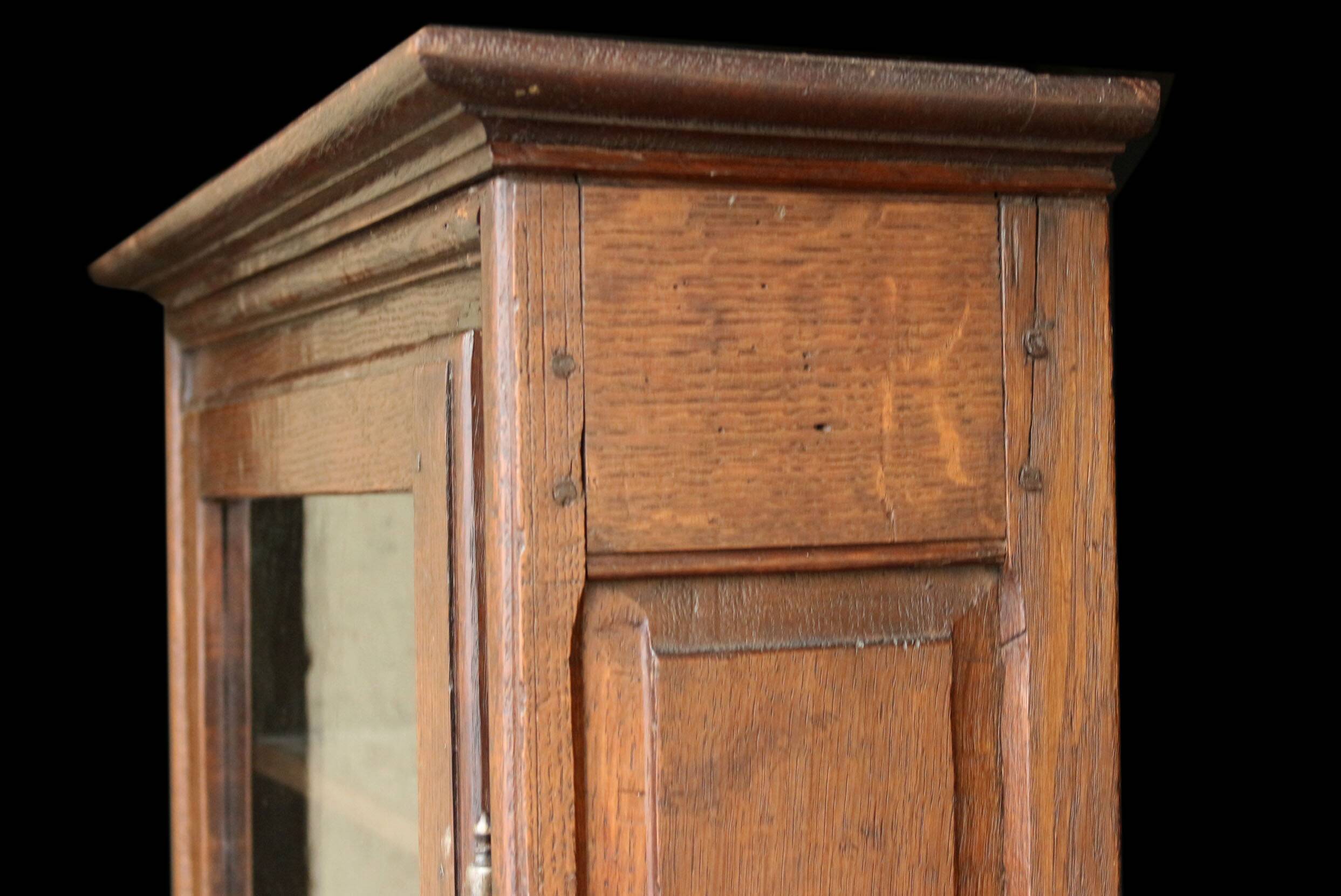 Elegant 18th century solid oak display cabinet.