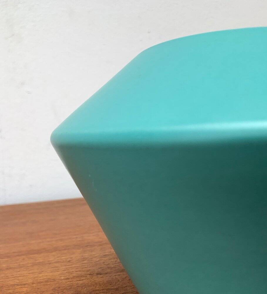 Minimalist ceramic vase from the Asa collection, 1980s.