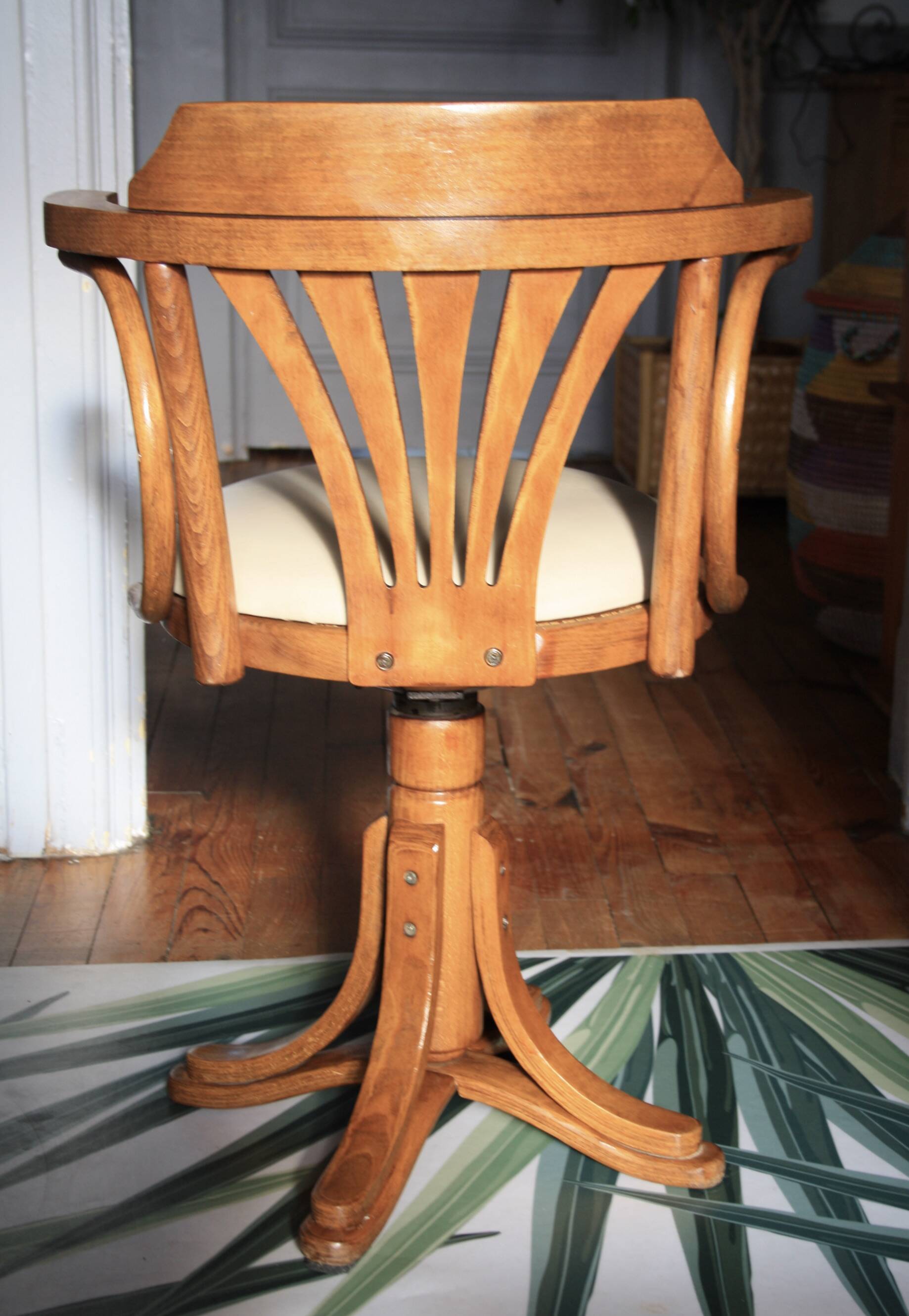 Fauteuil de bureau Americain pivotant en bois Thonet