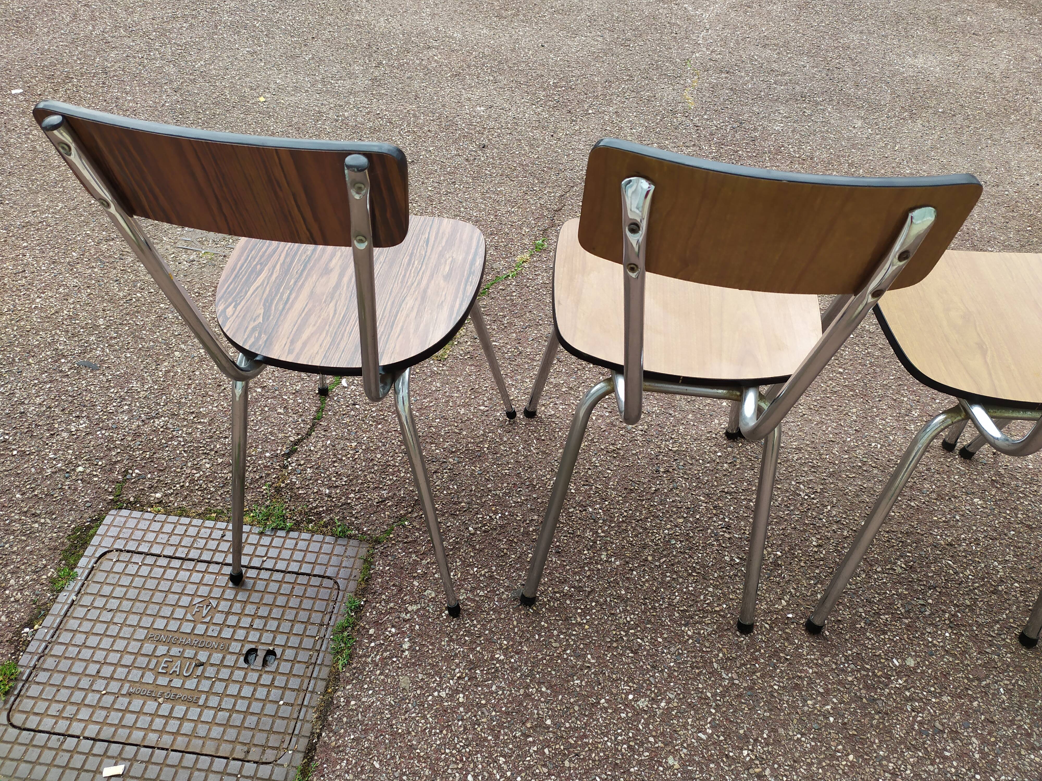 Lot de 5 chaises en formica métal, marron brun