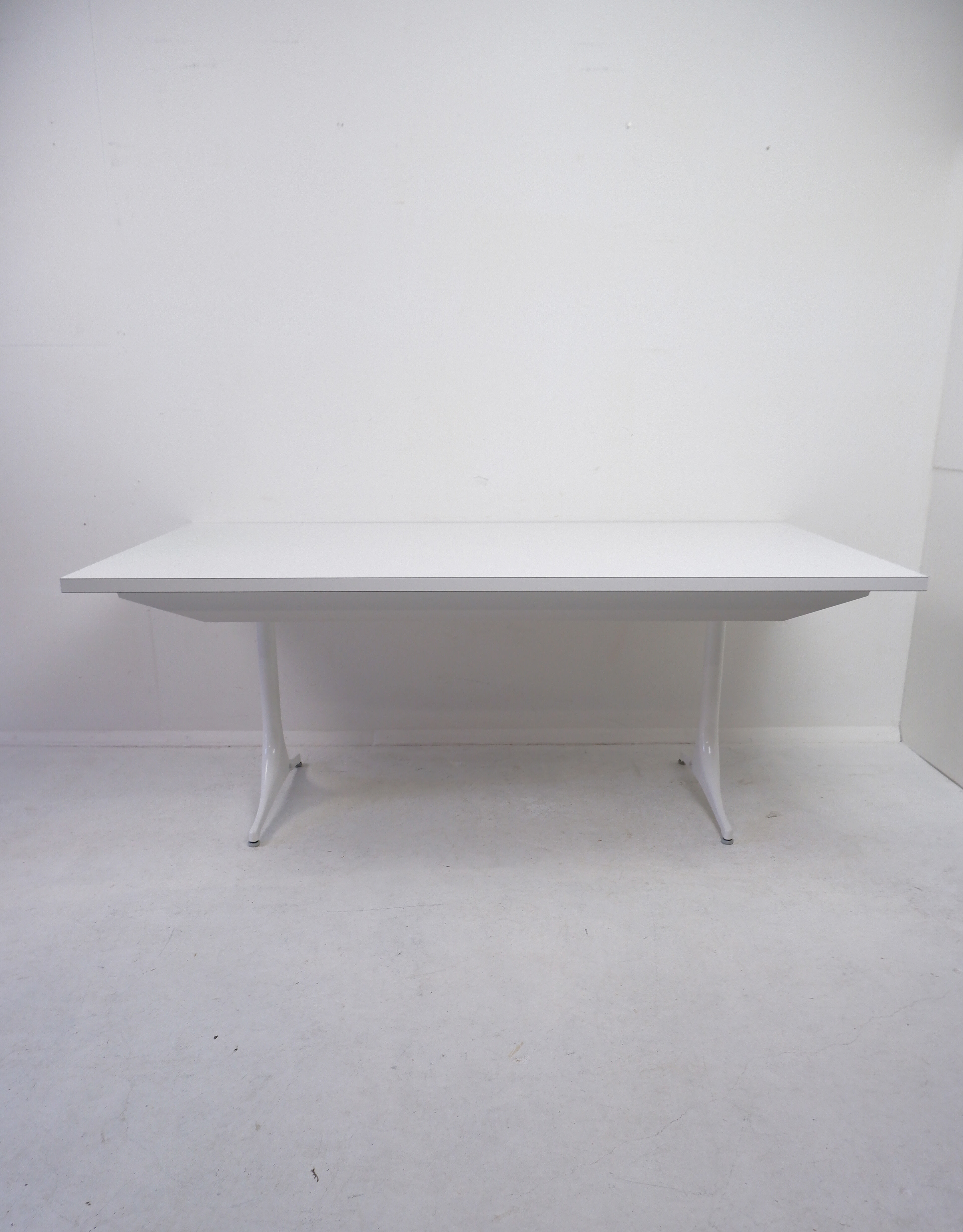 George Nelson dining table for Herman Miller