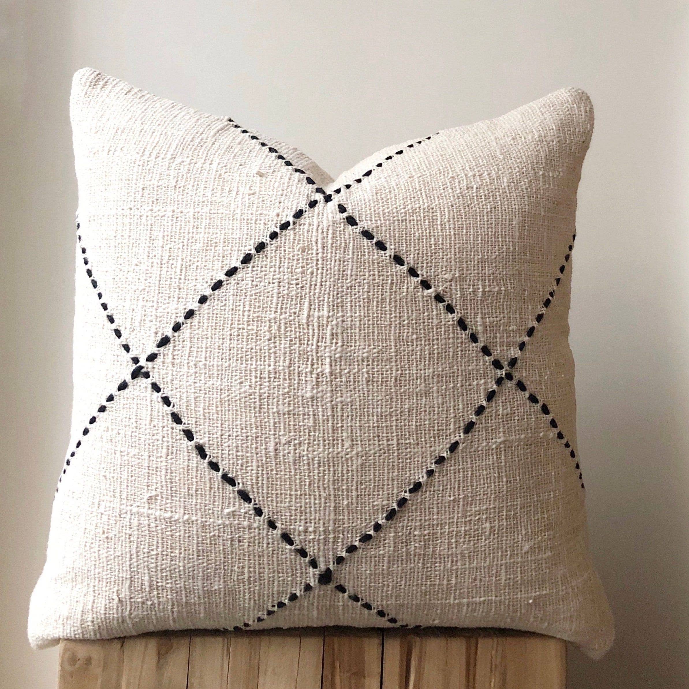 Berber cushion blessed Ouarain cotton