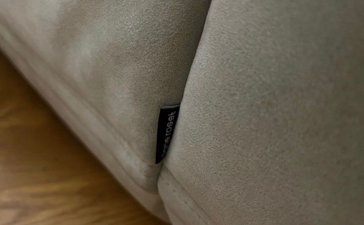 Togo 2 places pearl grey alcantara