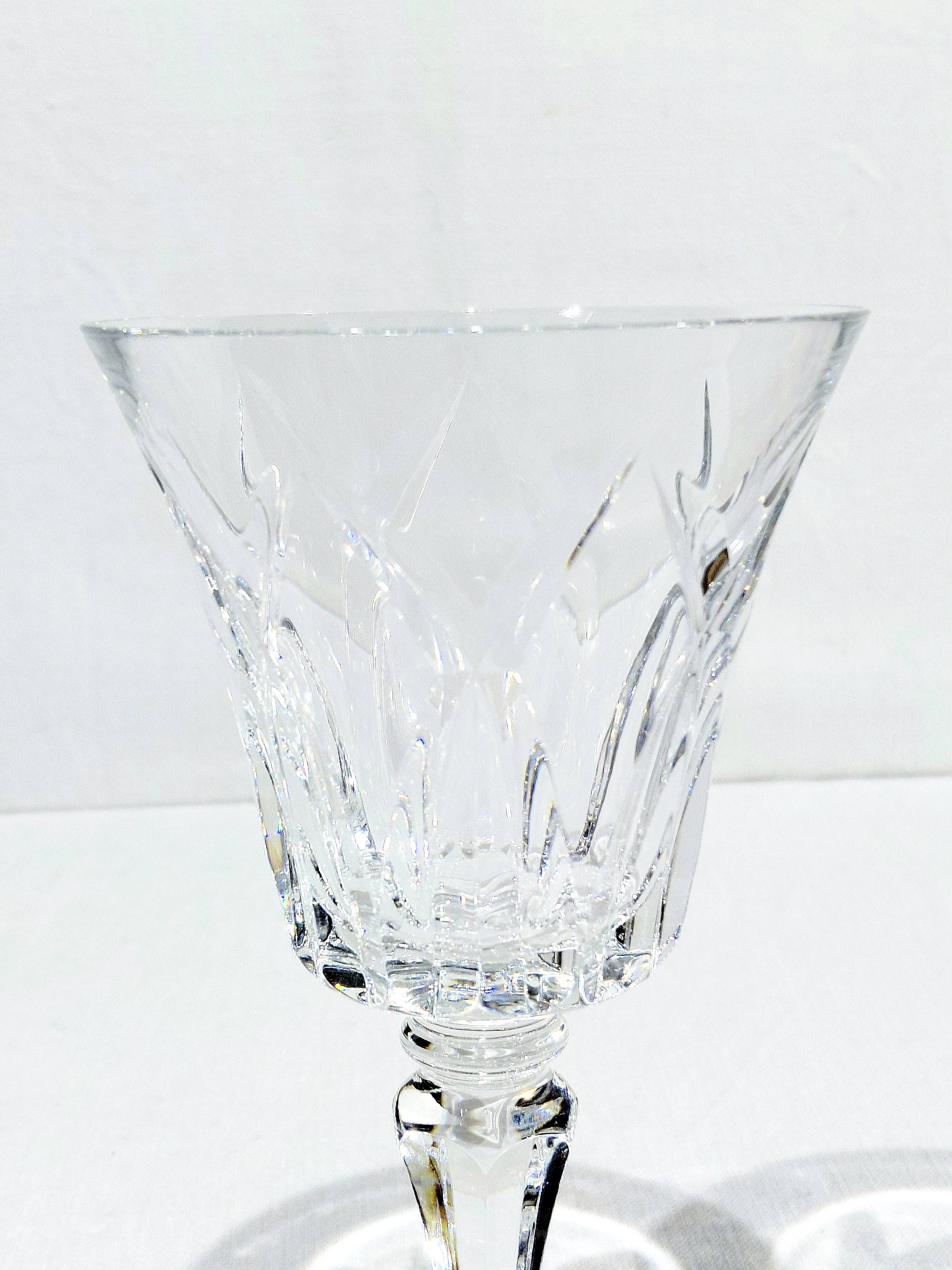 12 White Wine Glasses St Louis Camargue Model