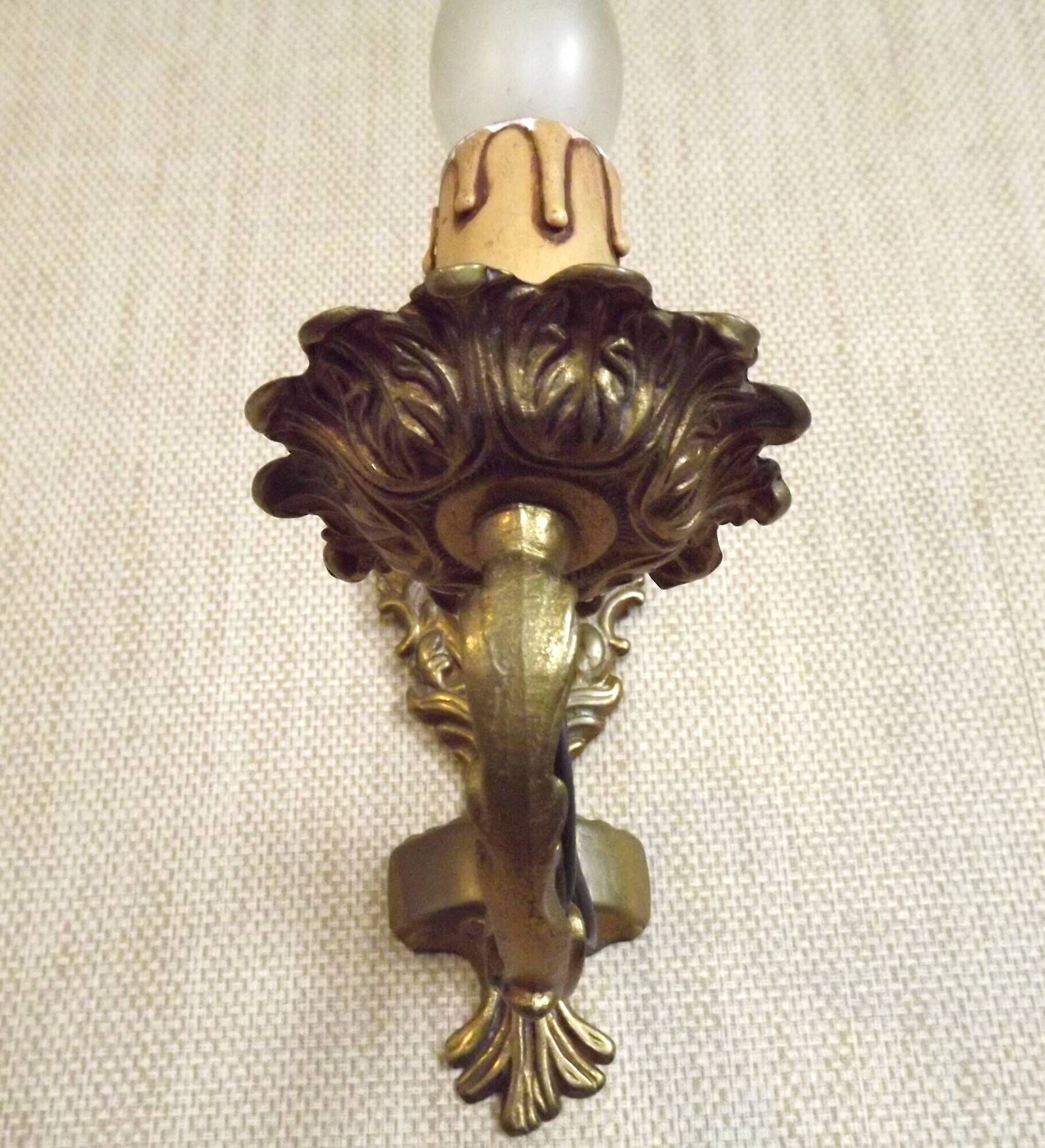 Pair of french vintage gilt bronze traditional style single wall lights 5113
