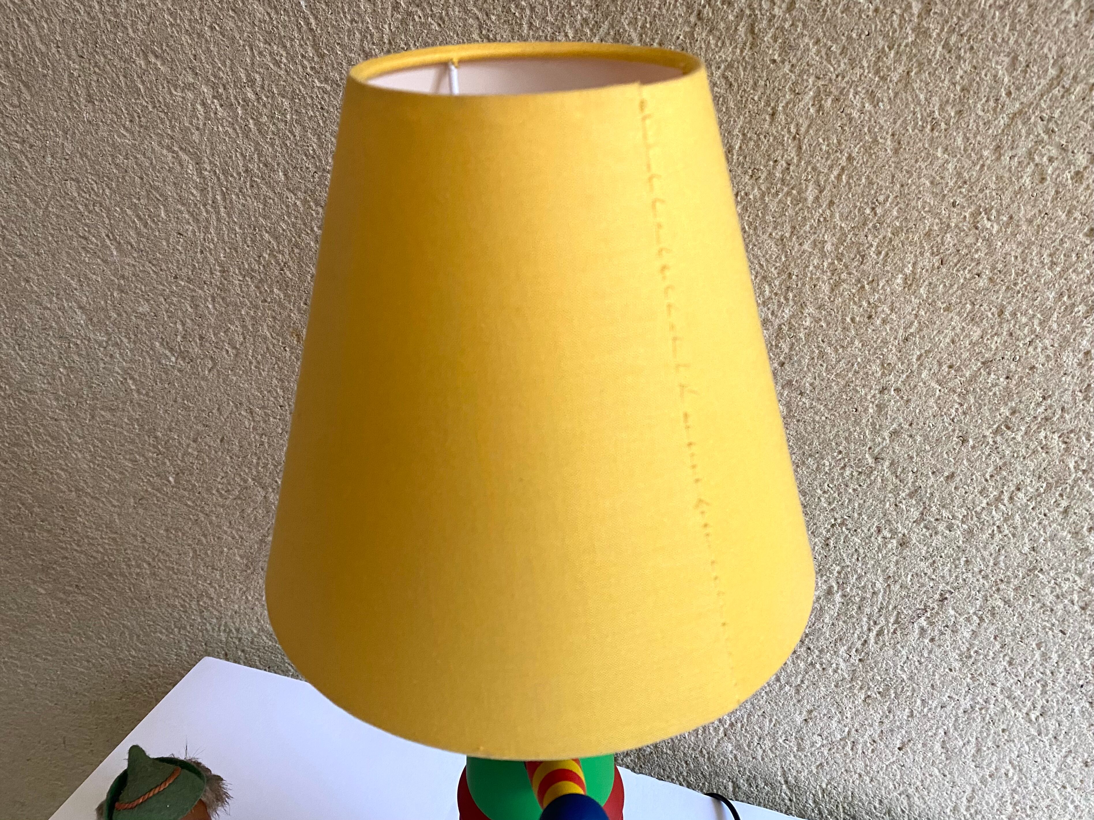 Lampe de table Totem design Olivier Vilatte vintage années 80 Memphis style