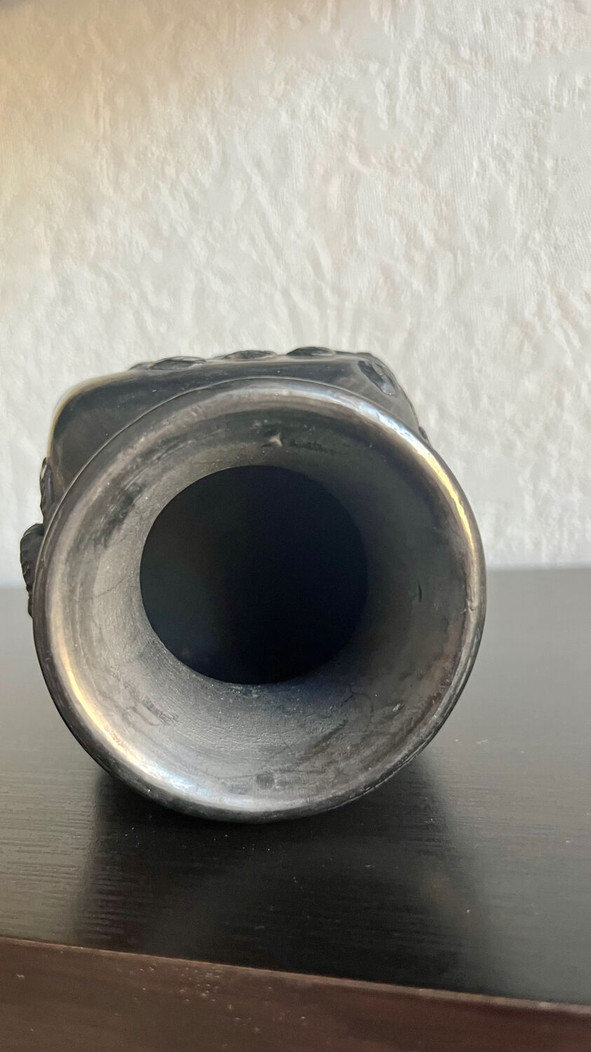 Mexican artisanal vase - Dona Rosa - Black Clay Oaxaca