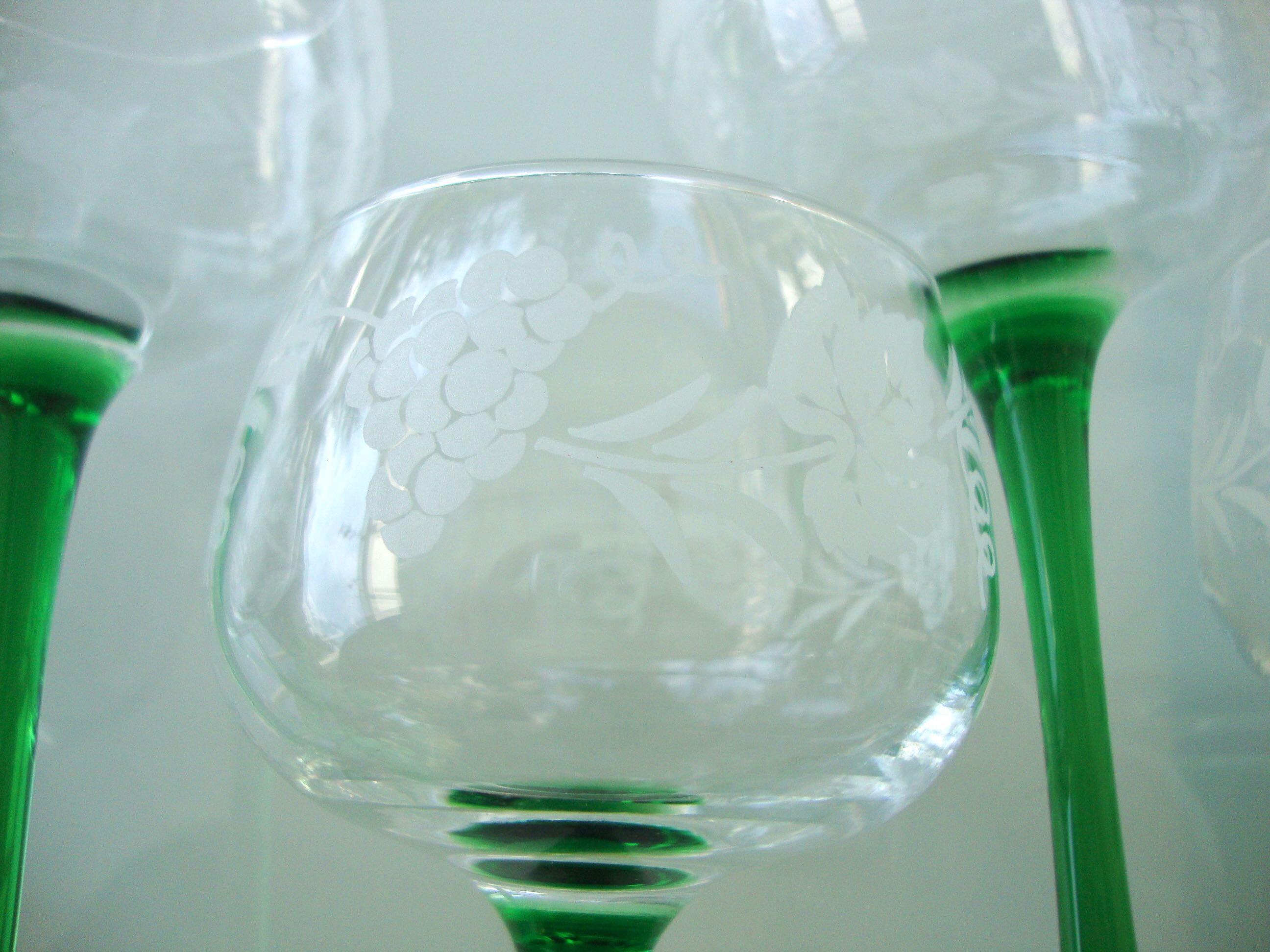 Set 6 glasses of Alsace wine