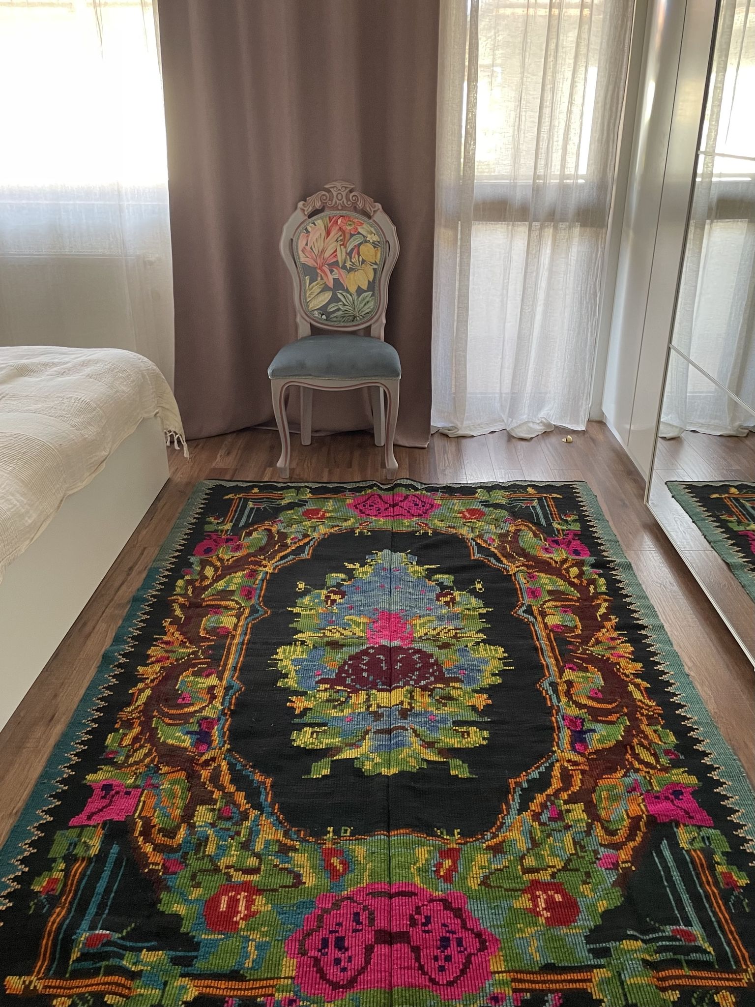 Romanian wool rug, 227x154cm
