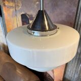Suspension opaline 1920