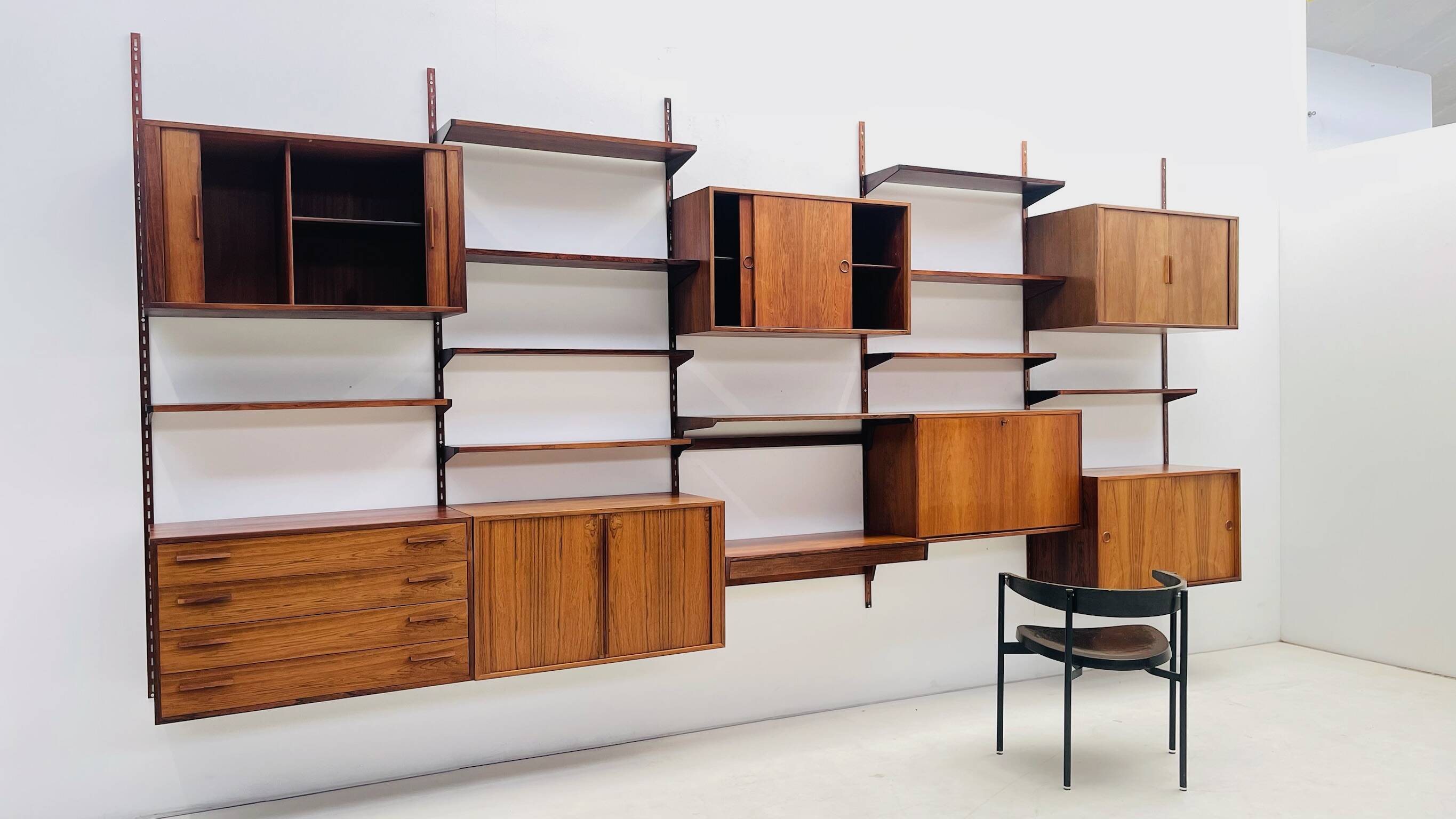 Kai Kristiansens large Wall Unit