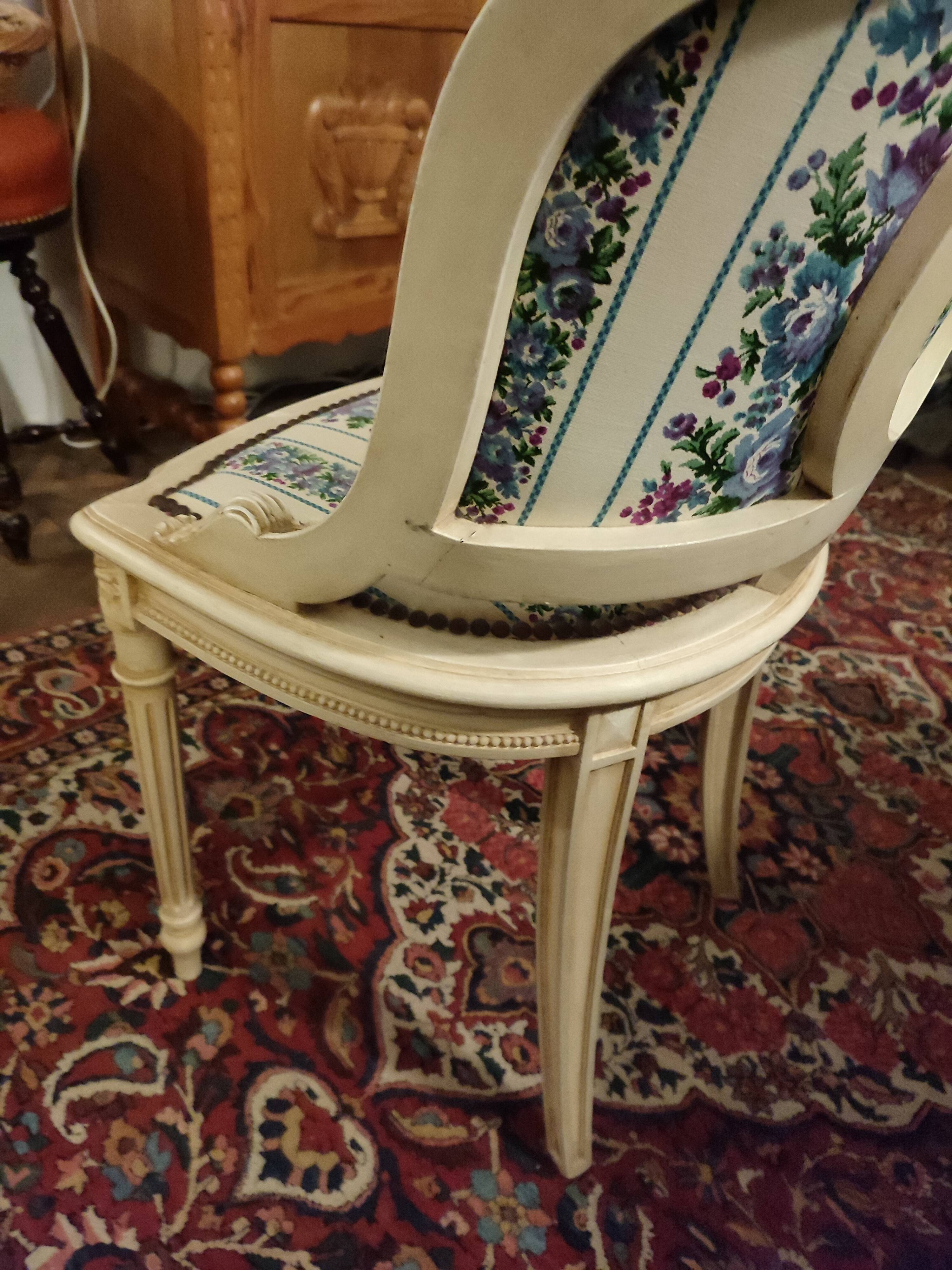 Fauteuil de style Louis XVI