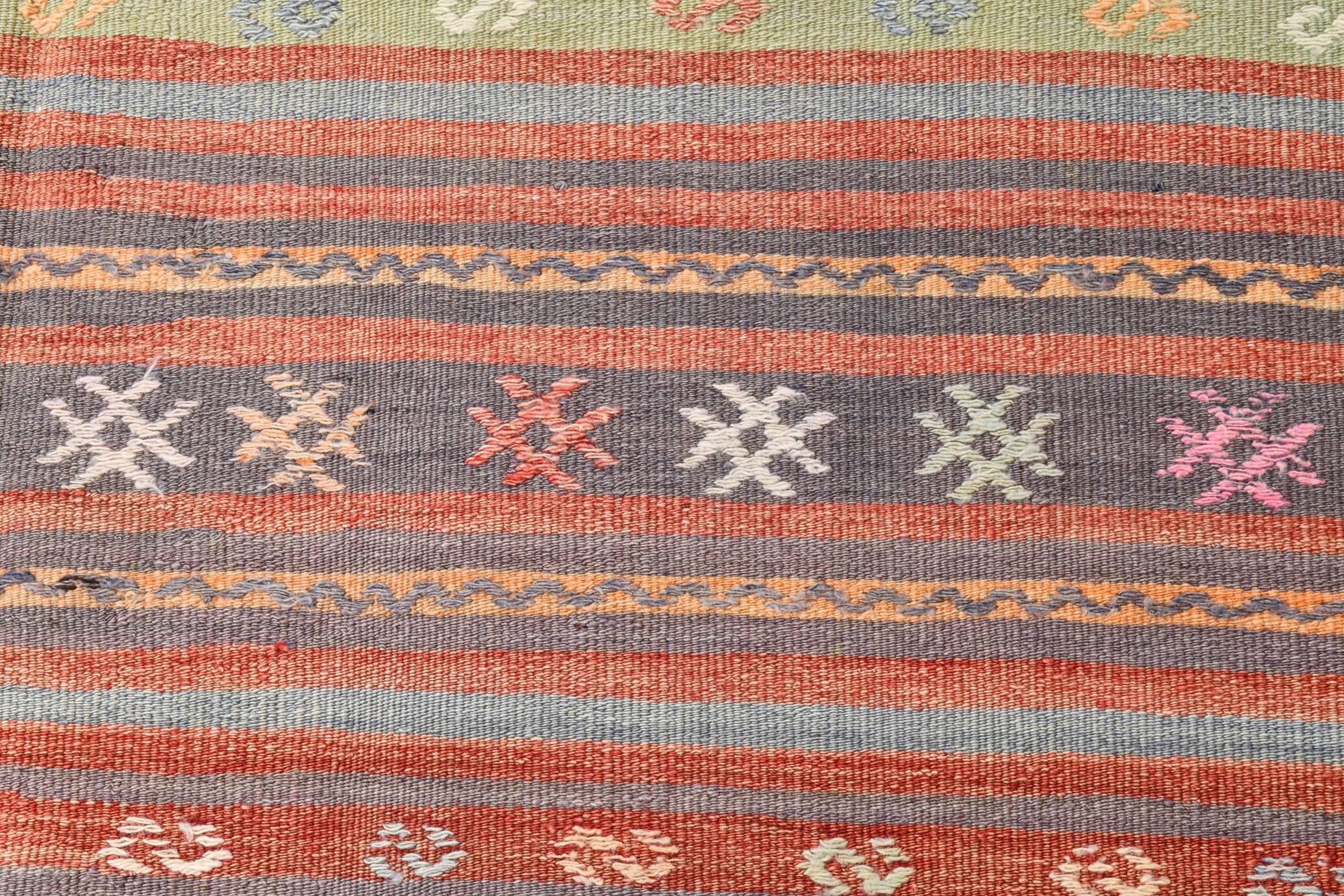 7x5 Red & brown Handmade Wool Kilim Rug,221x156 Cm