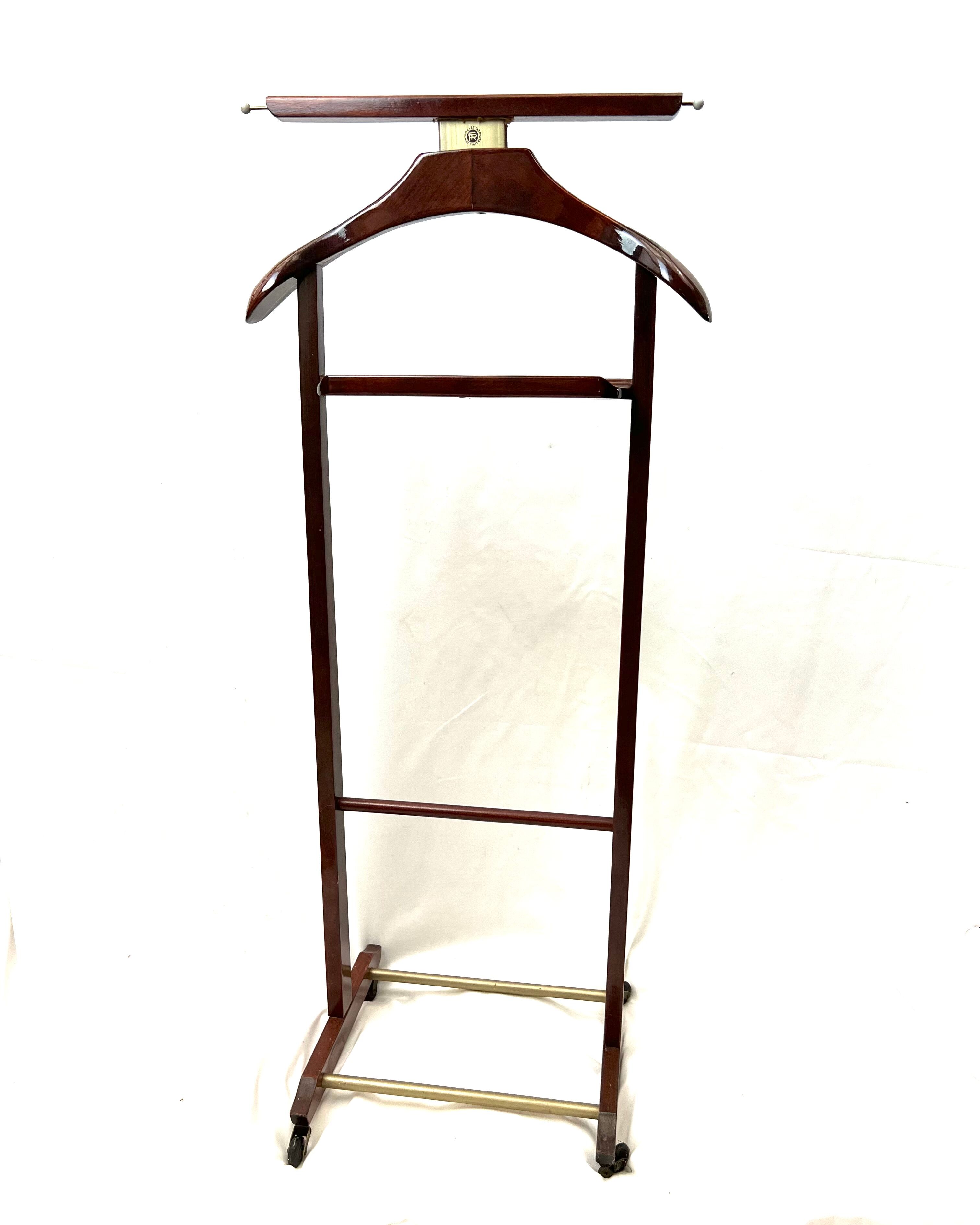 Valet de nuit for Fratelli Reguiti