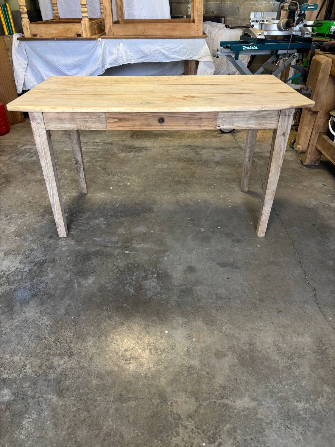 Bistro table