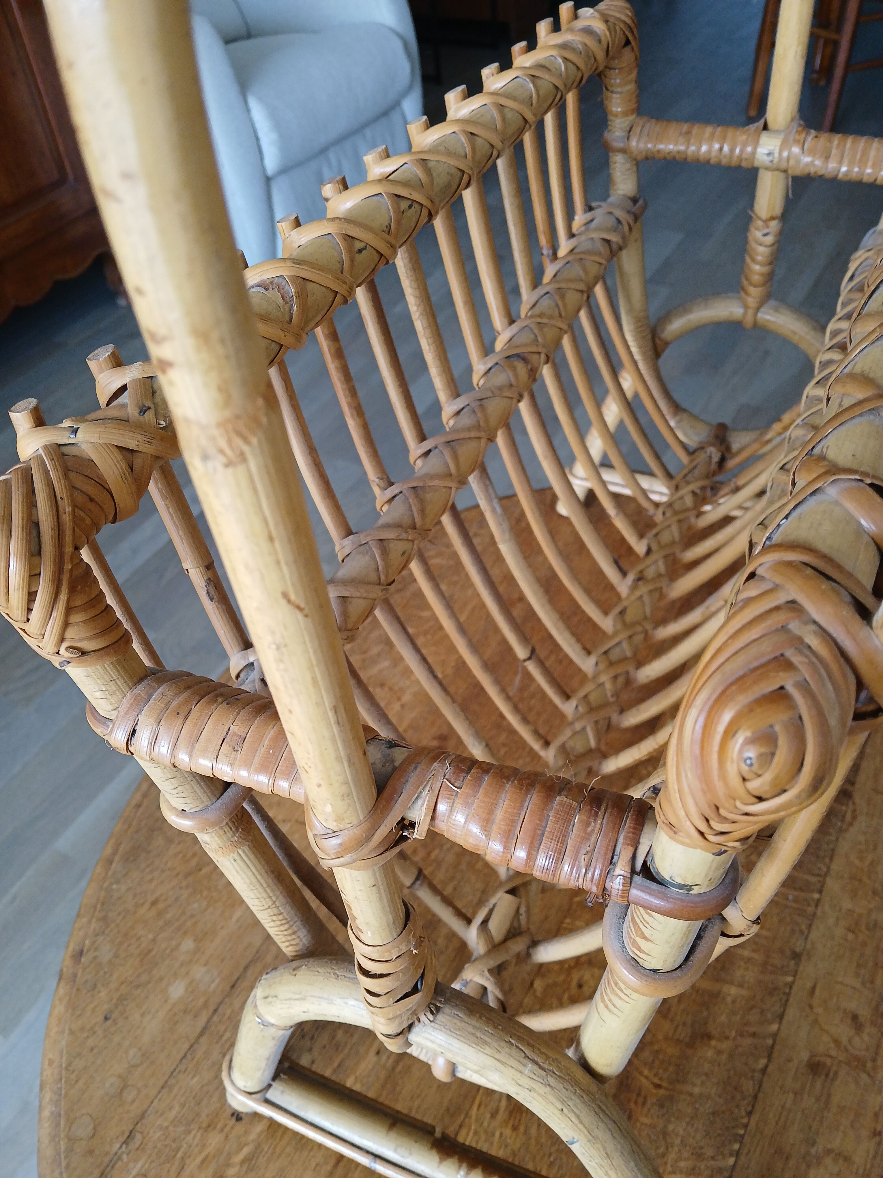 Vintage magazine rack