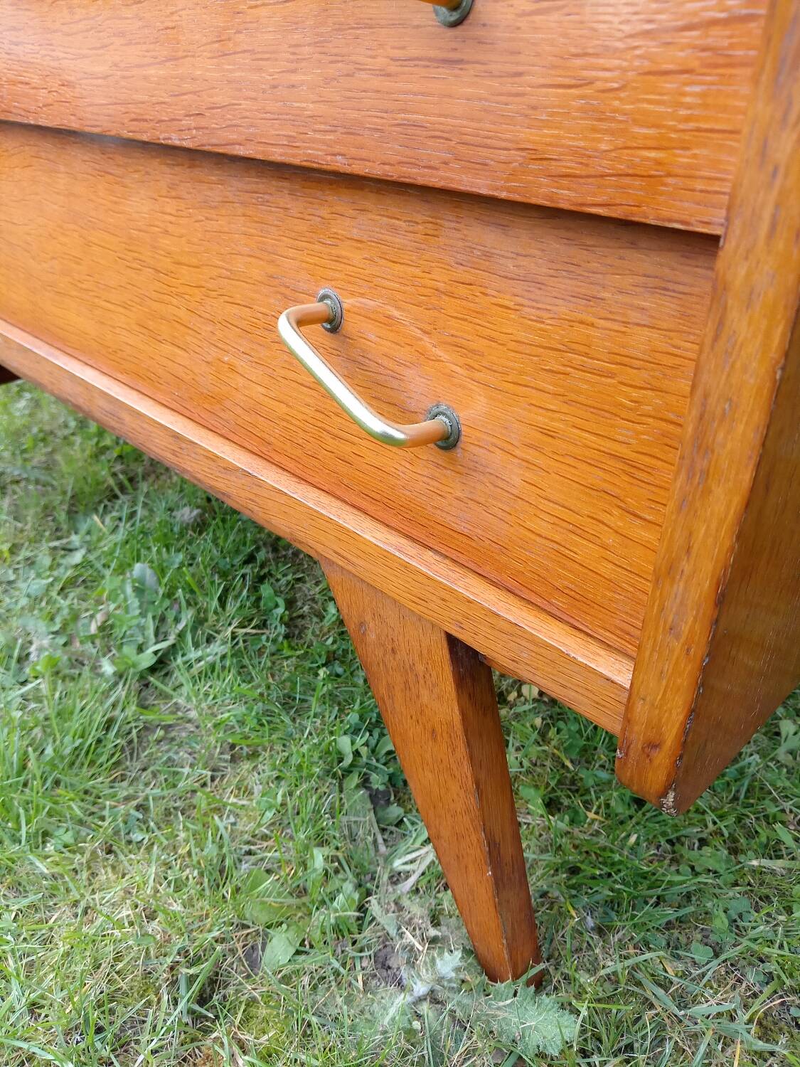 Vintage chest of drawers