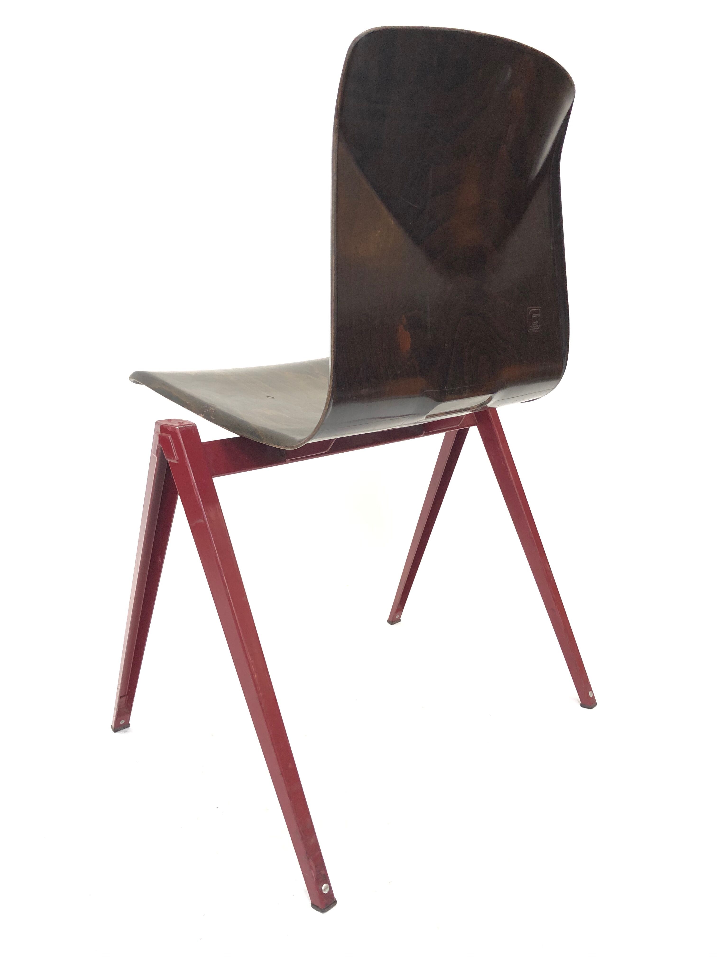 Chaise d'école empilable Pagholz Galvanitas S22