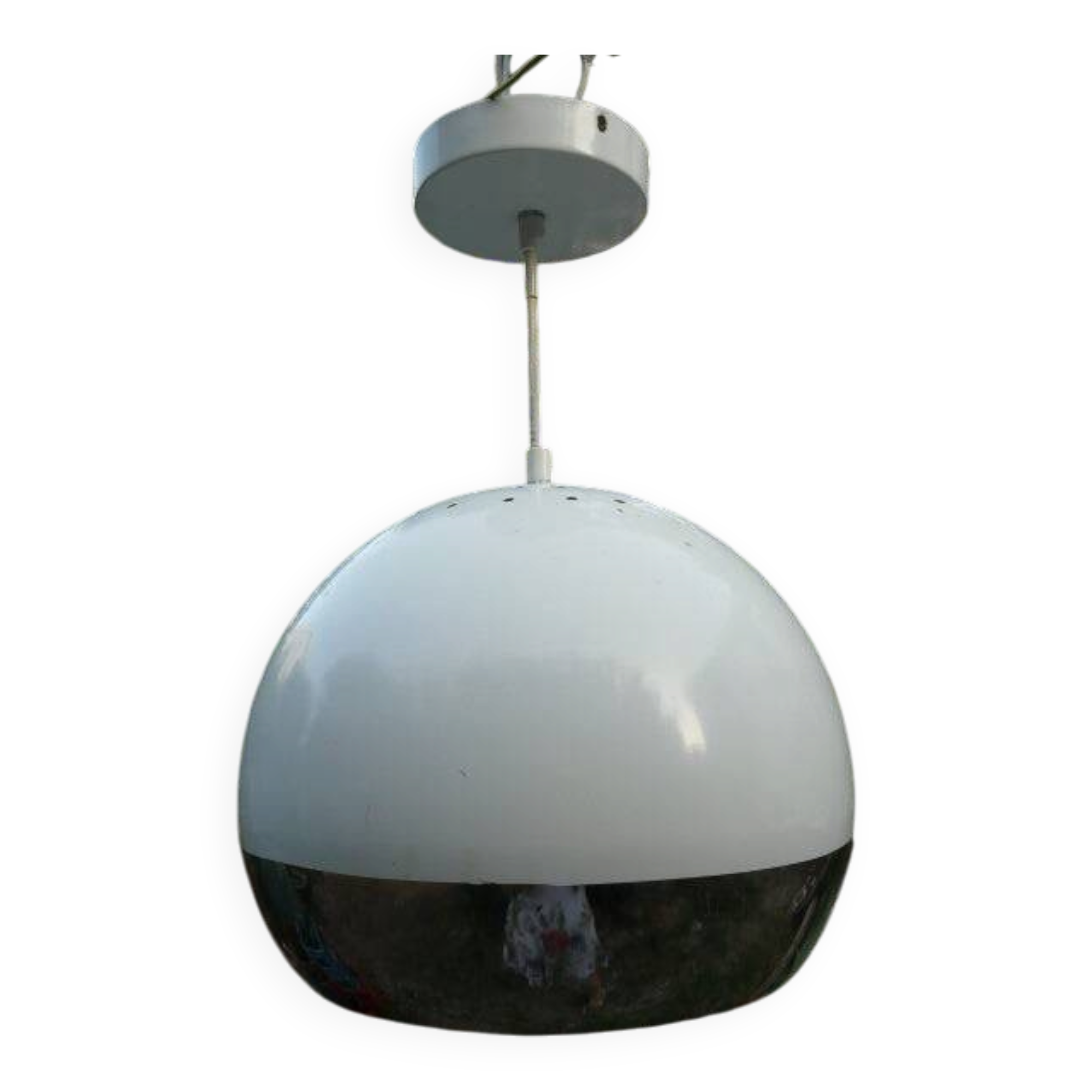 suspension eye ball lacquered white and chrome diameter 26cm