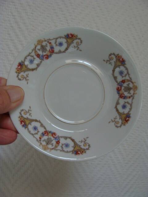 Cups and saucers Louis Lourioux / Limoges