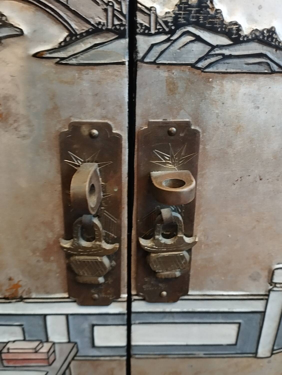 Small Chinese furniture