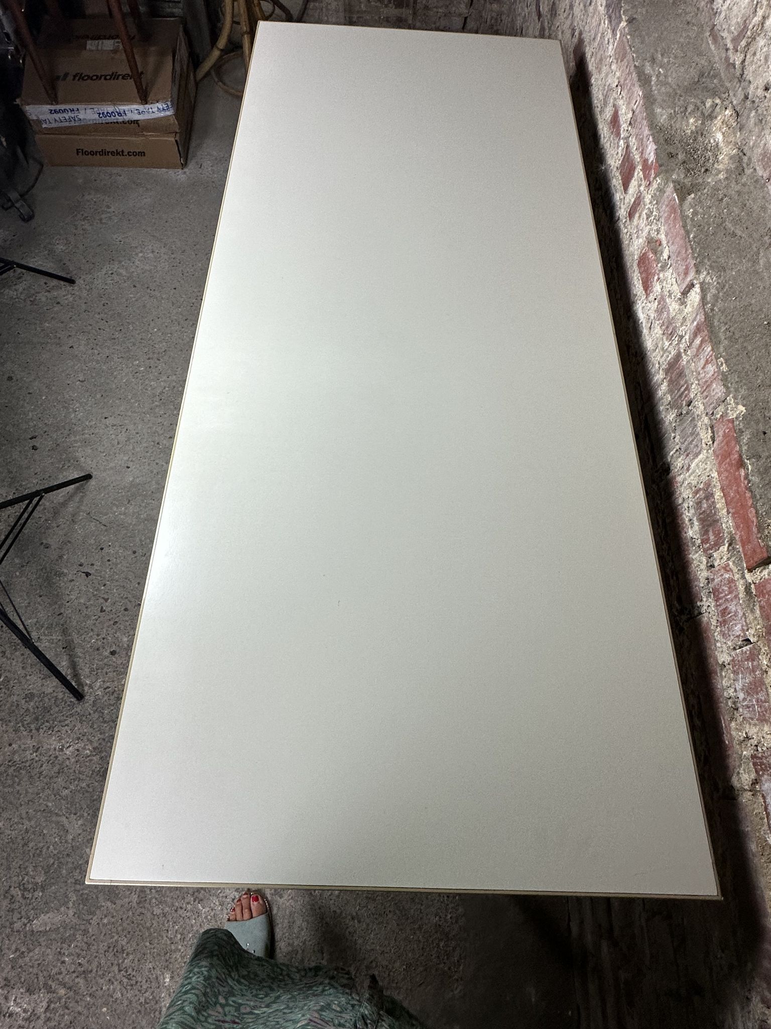 Vintage desk table 1975 in aluminum and melanin by albert rosselli for facomet