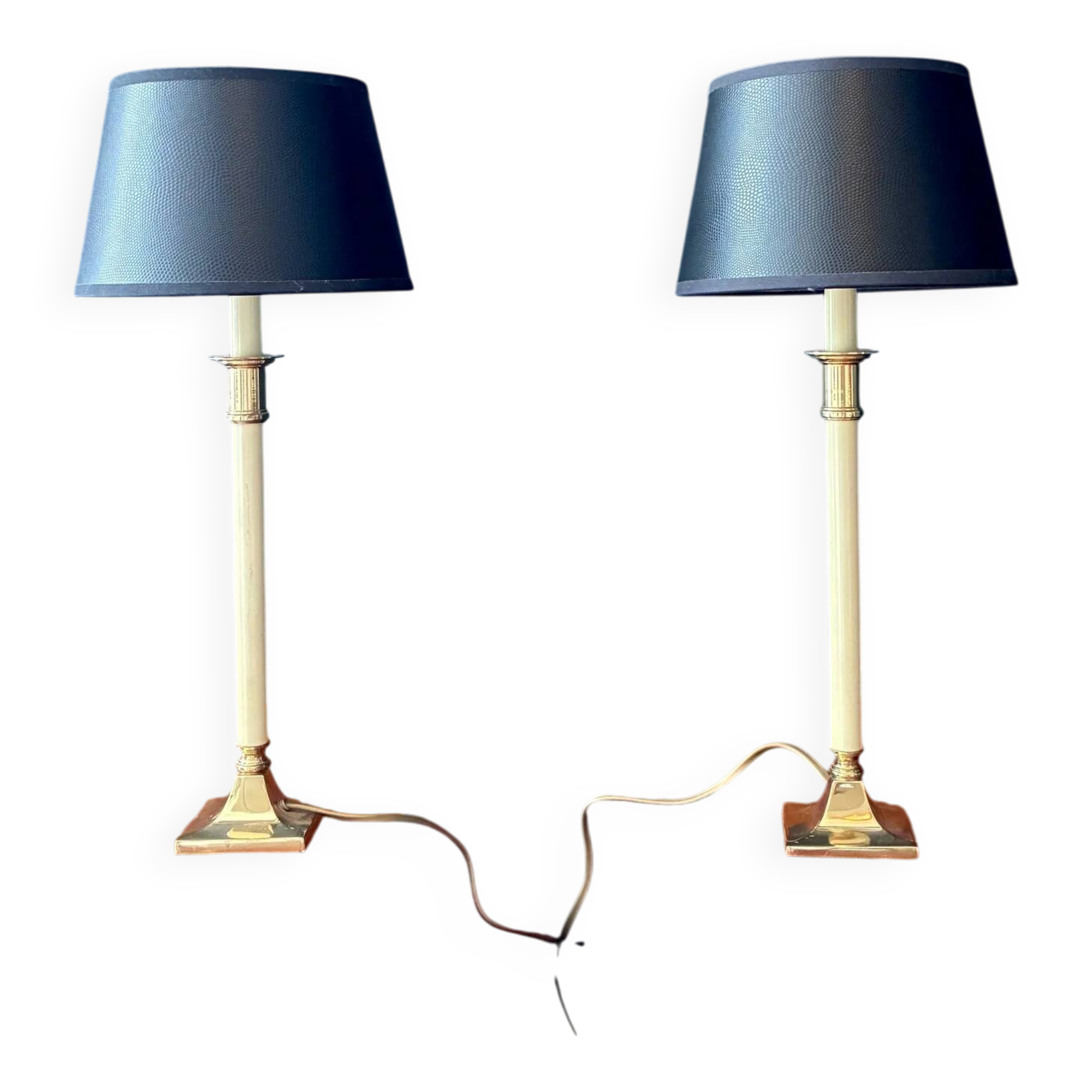 Pair of "neoclassical" lamps - 1970.