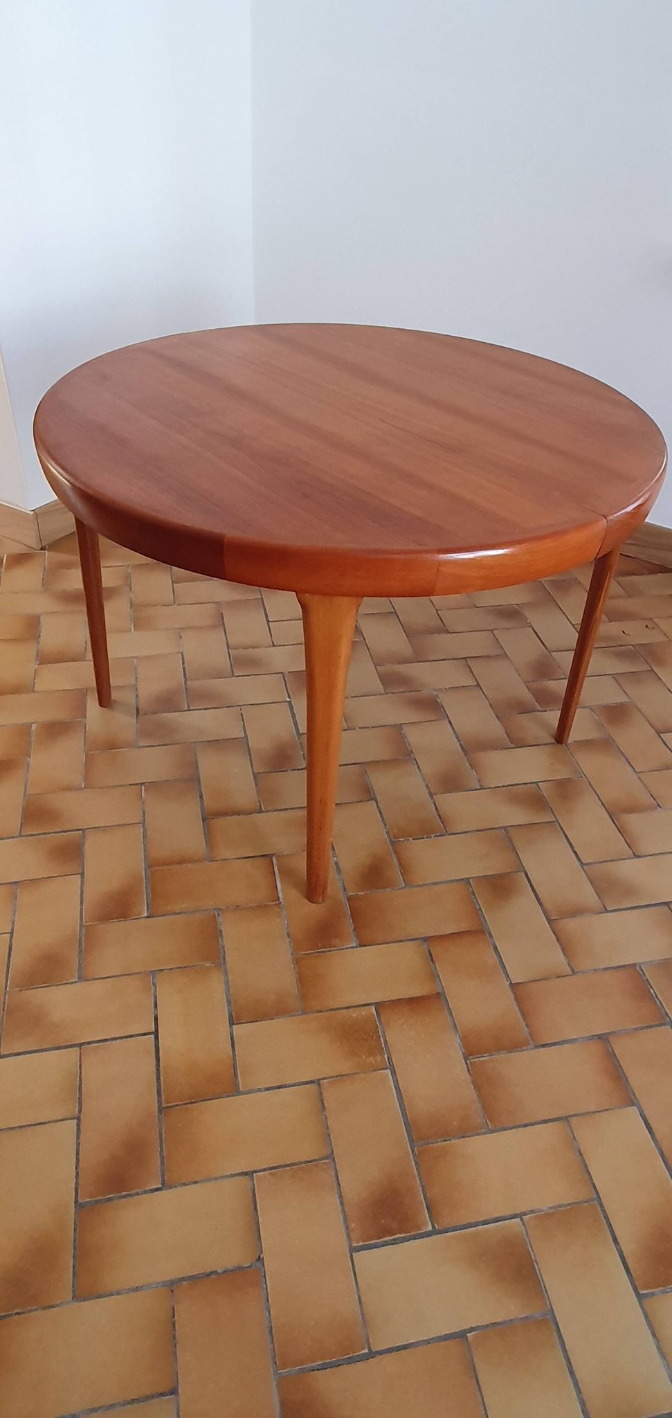 Vintage Scandinavian extendable table with double extension