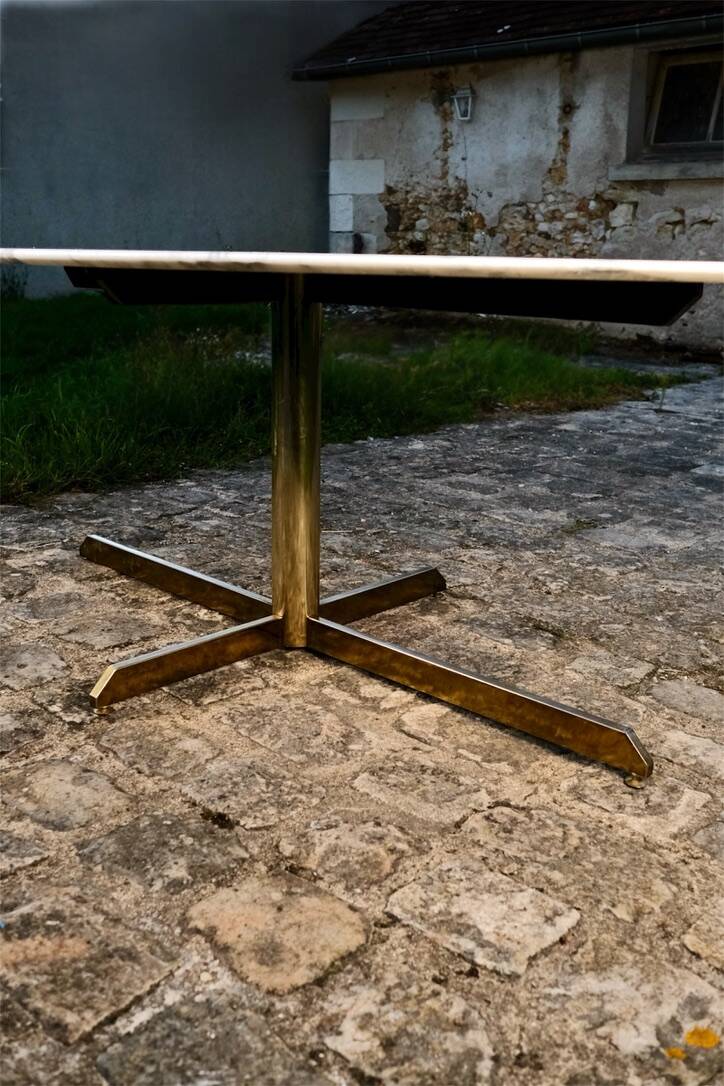 Super Malta marble and brass dining table, Roche Bobois, 1980s