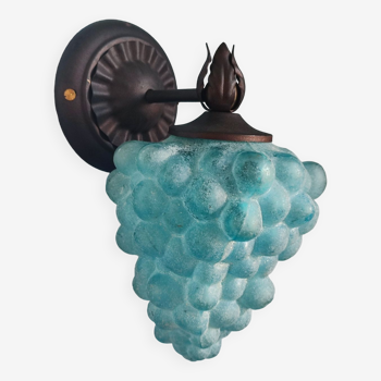 Vintage glass grape-shaped wall lamp