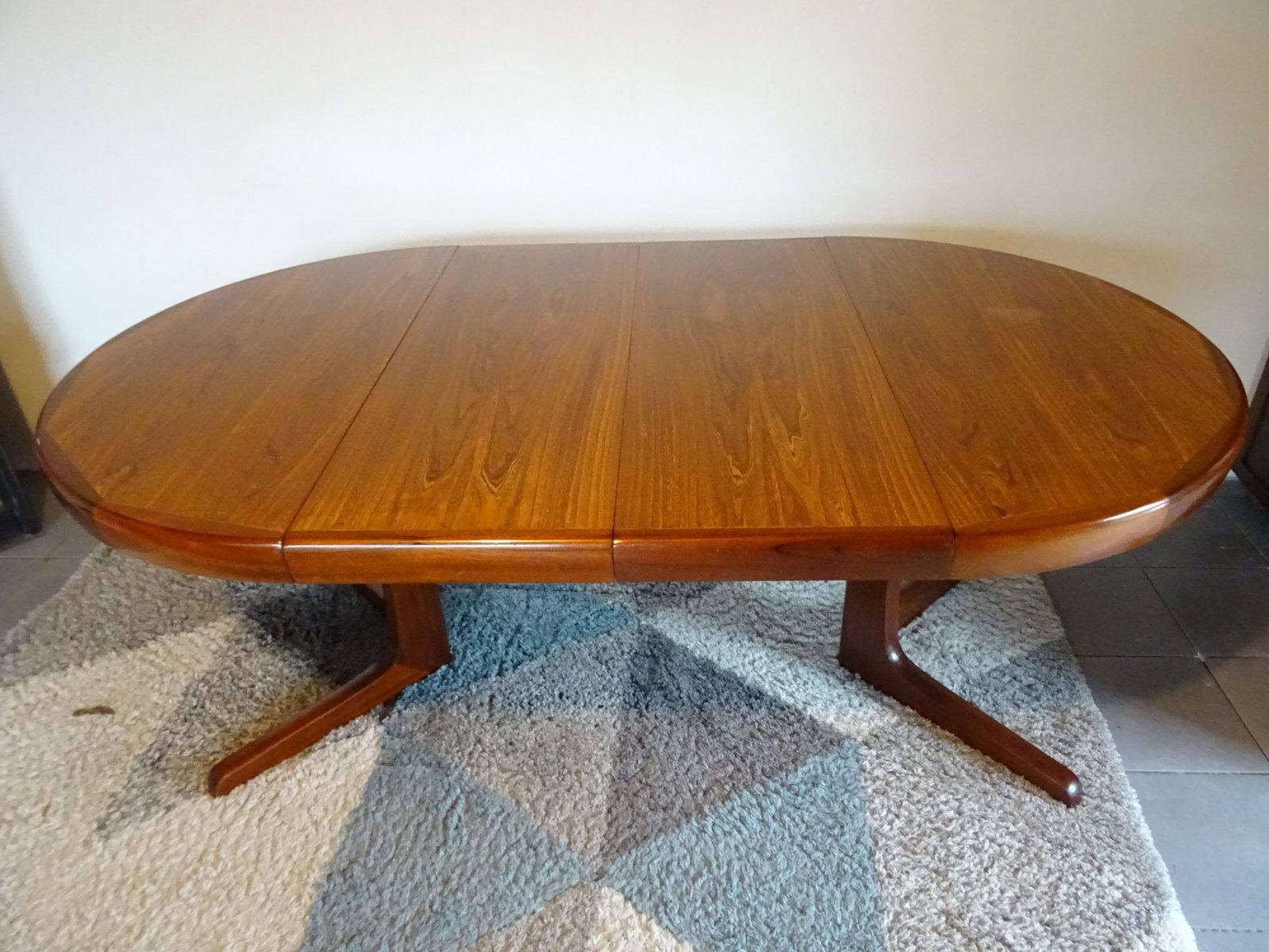 Baumann Extendable Roundtable 2 extensions