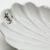 Ceramic benign-shaped ramekin