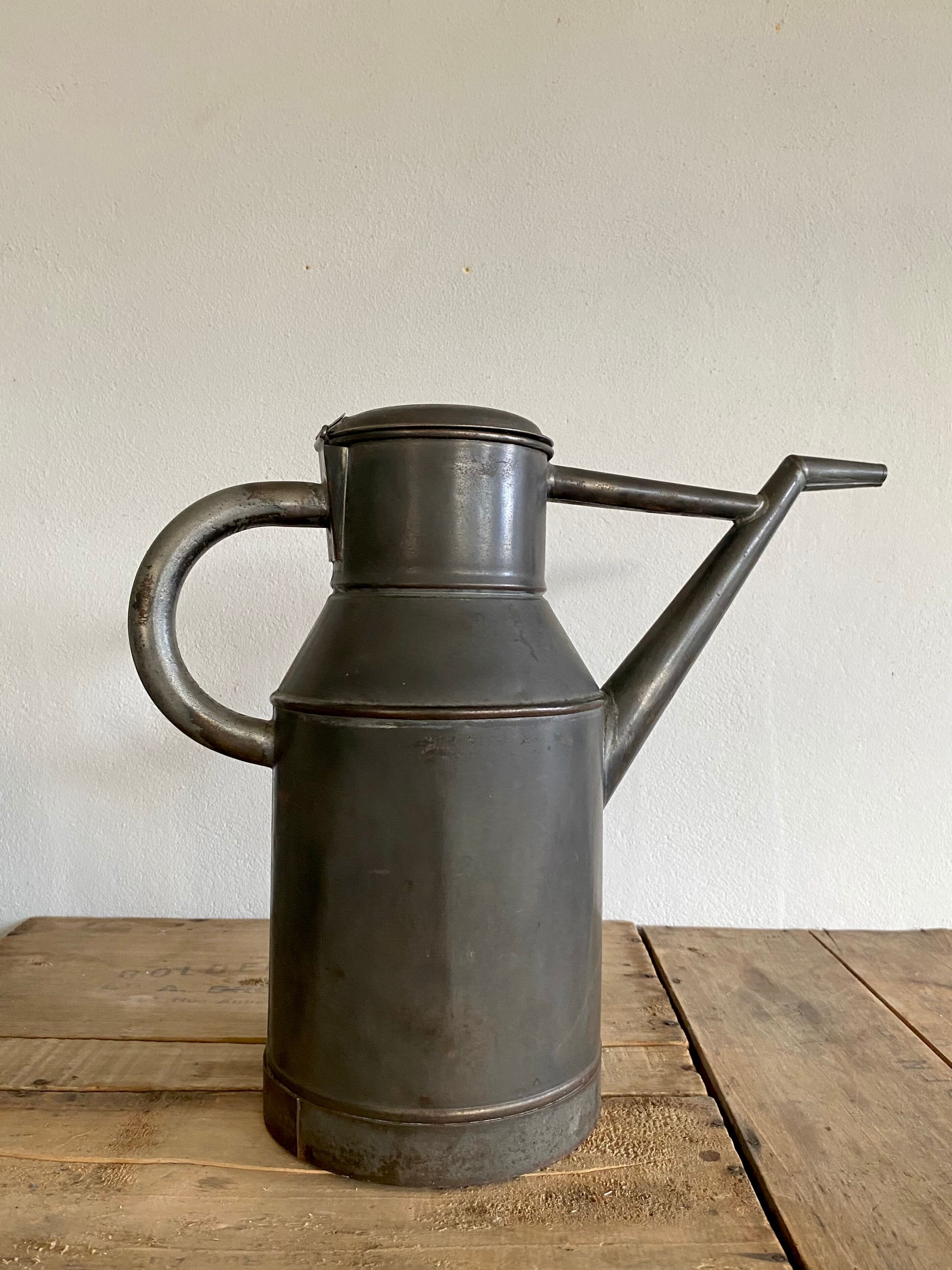 Zinc watering can