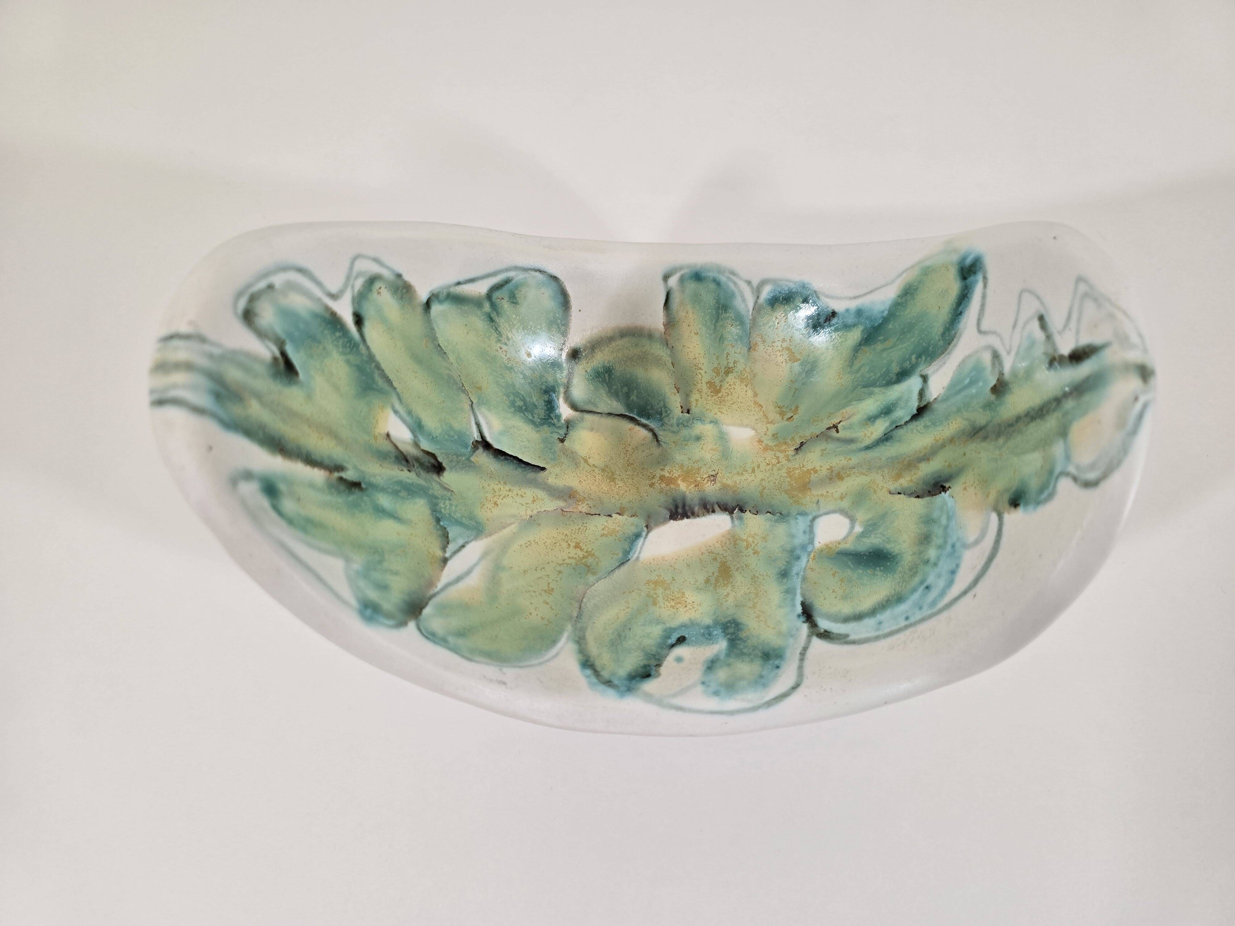 Sculptural ceramic bowl signed by Robert Bonfil, France, 1950s.