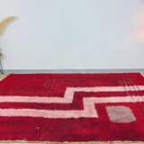 Modern Moroccan rug in red wool with geometric lines 150/250cm