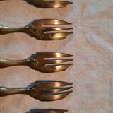 Box of 12 dessert forks