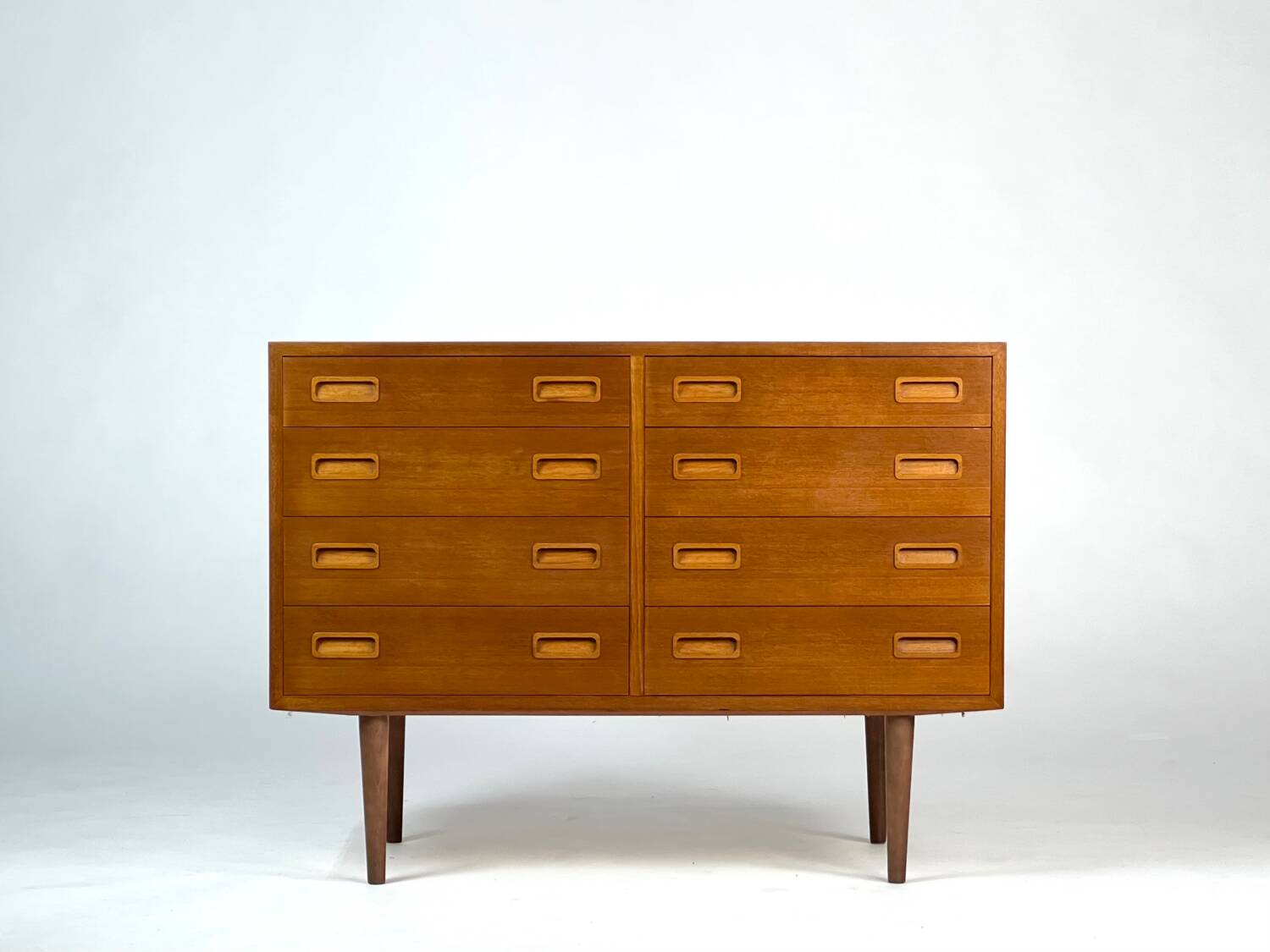 Danish Teak Sideboard Dresser Chest of Drawer by Poul Hundevad - 1960s Design Mid-Century