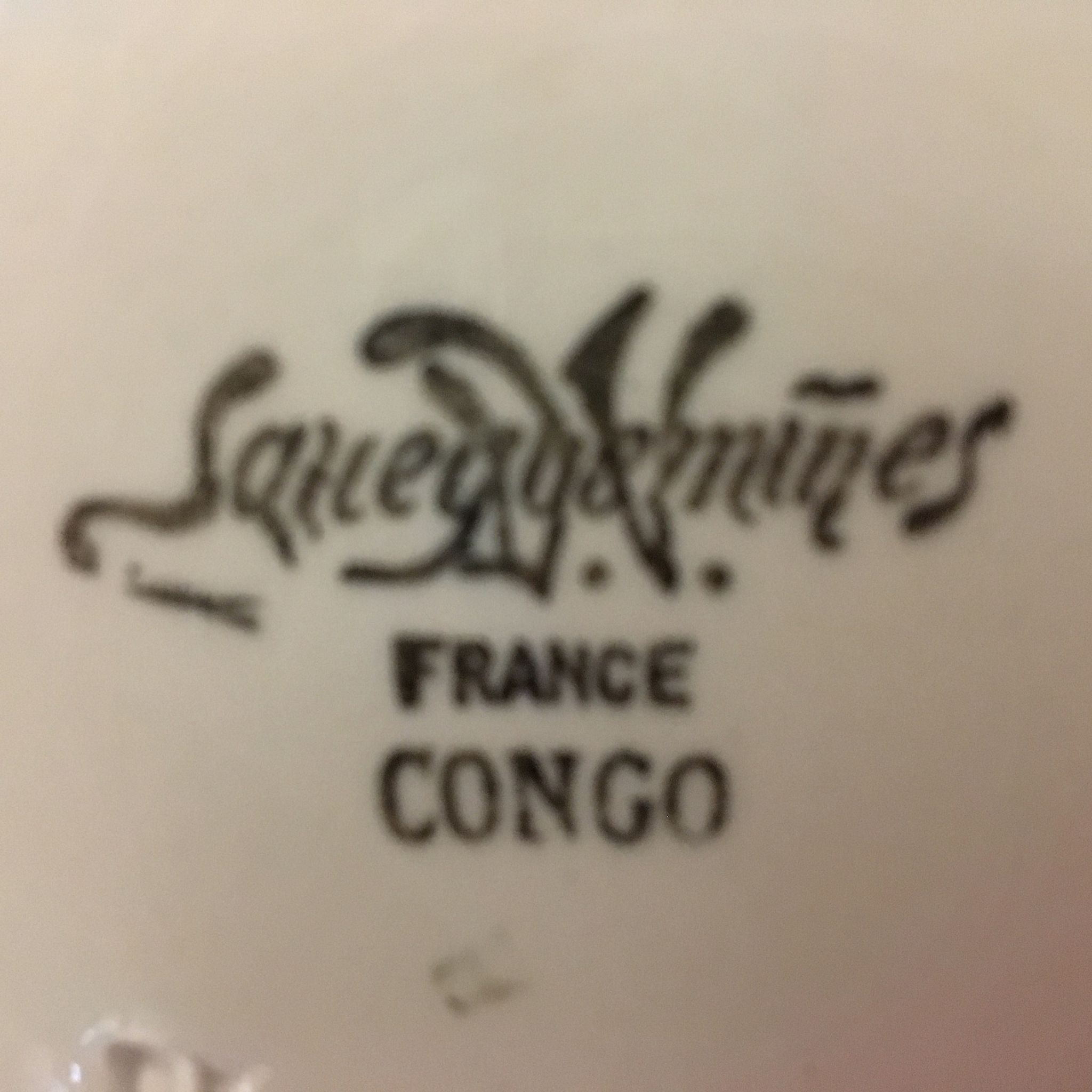 Dish "Sarreguemines - Congo" Art Deco flowers