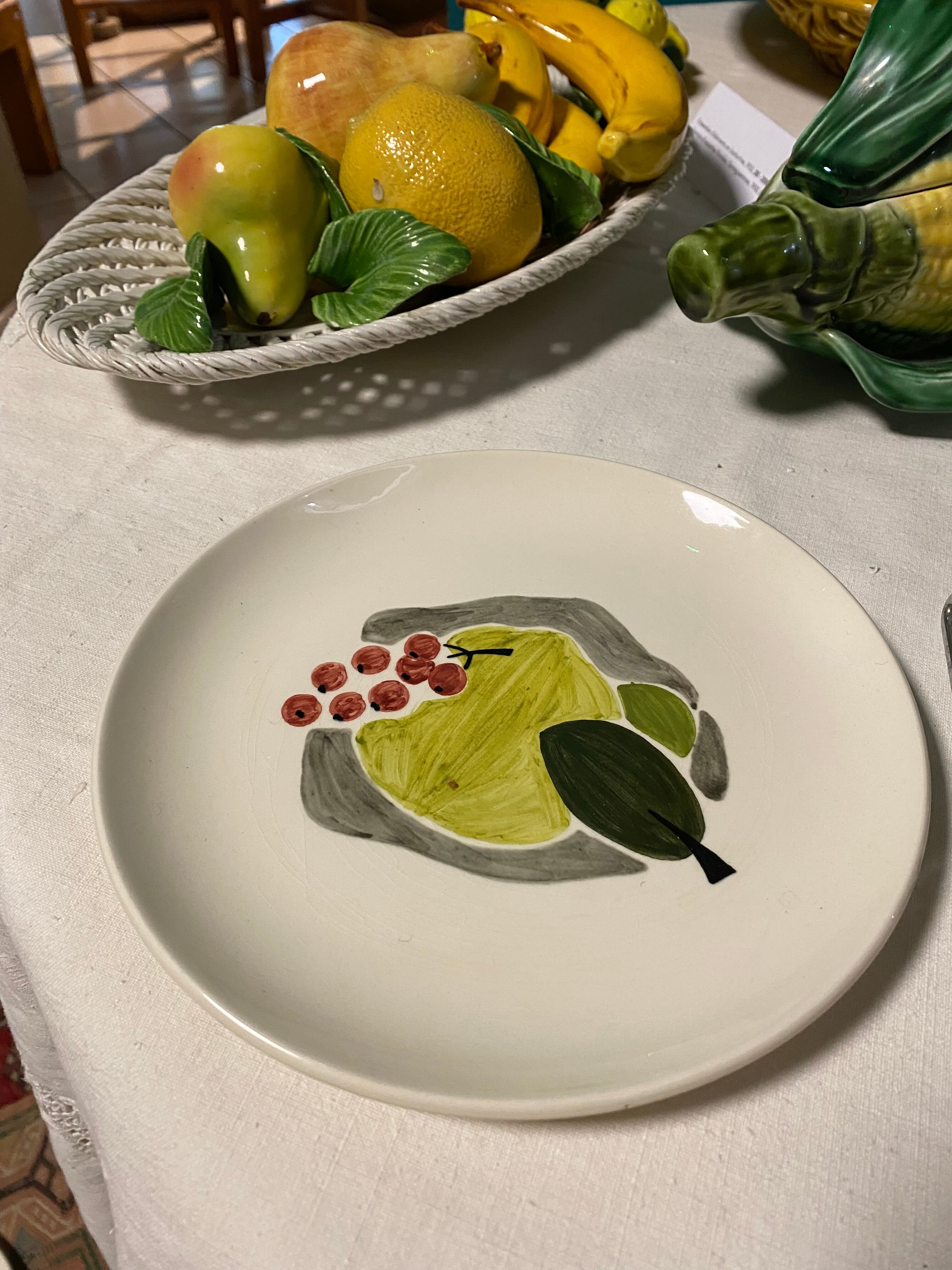 Set of porcelain plates with fruit signed Villeroy & Boch