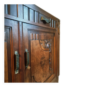 Buffet art déco français en noyer avec plateau en marbre (années 1930)