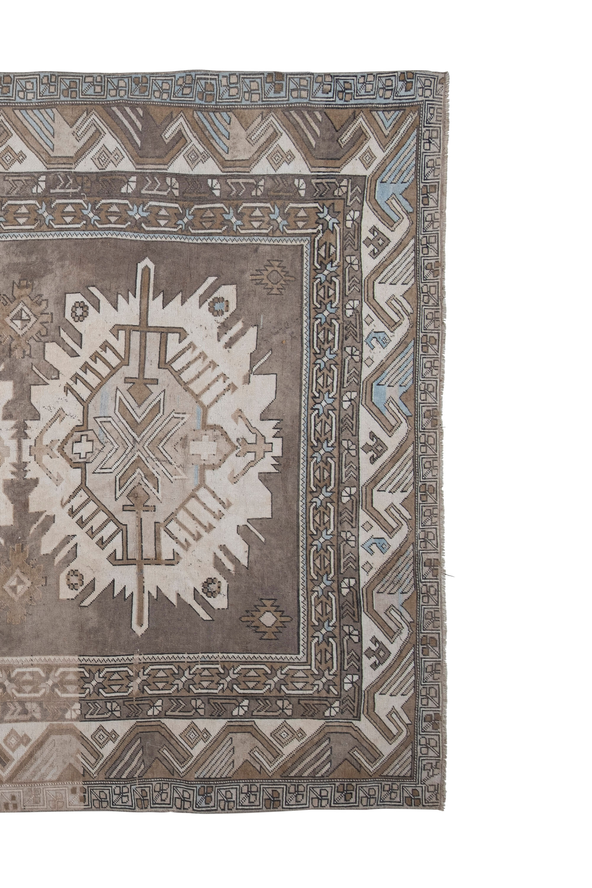 Vintage turkish kars rug 237 x 330 cm
