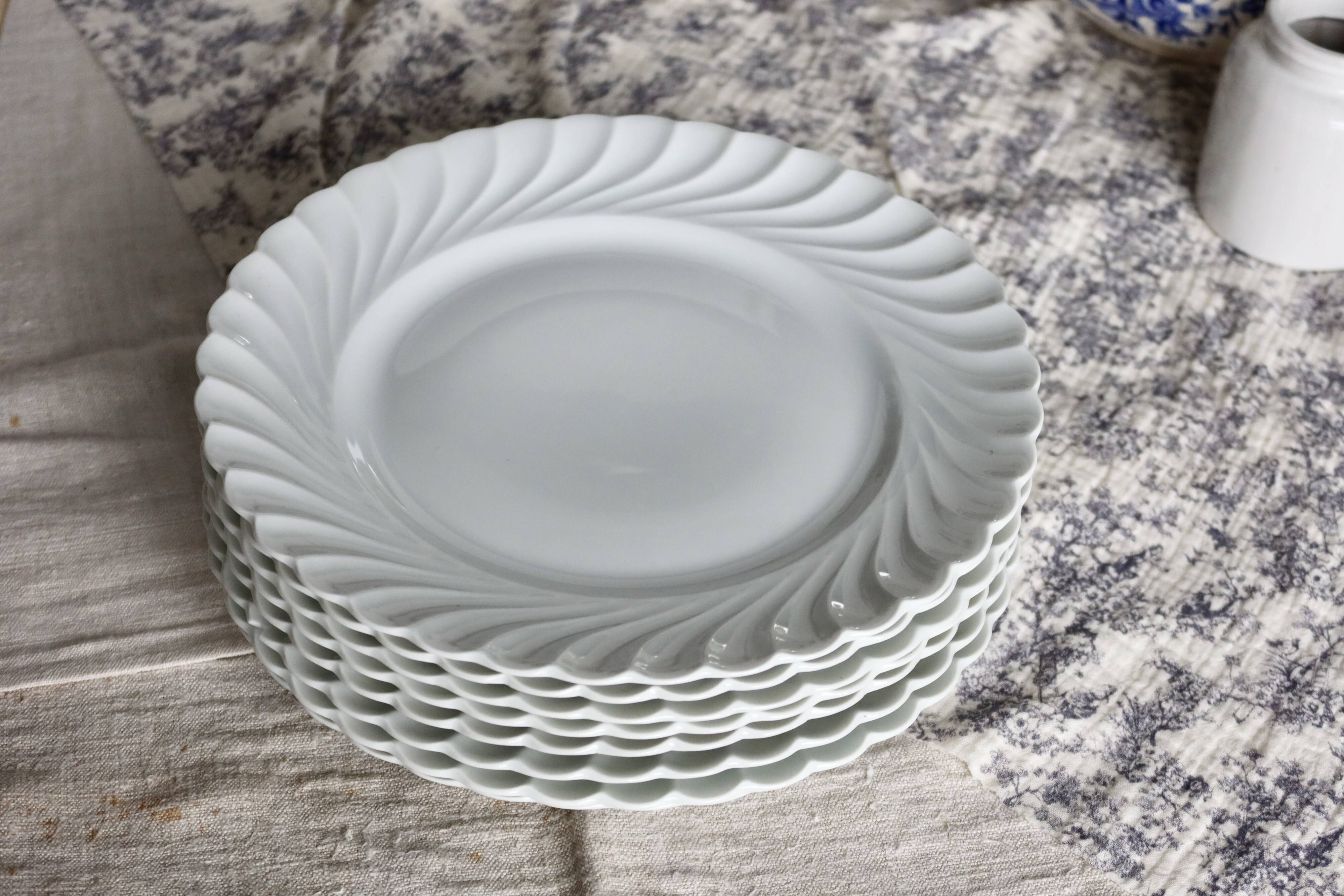 6 assiettes plates vintage porcelaine blanche torsadée Limoges Haviland