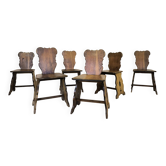 Ensemble de six chaises vintage brutalistes en bois.